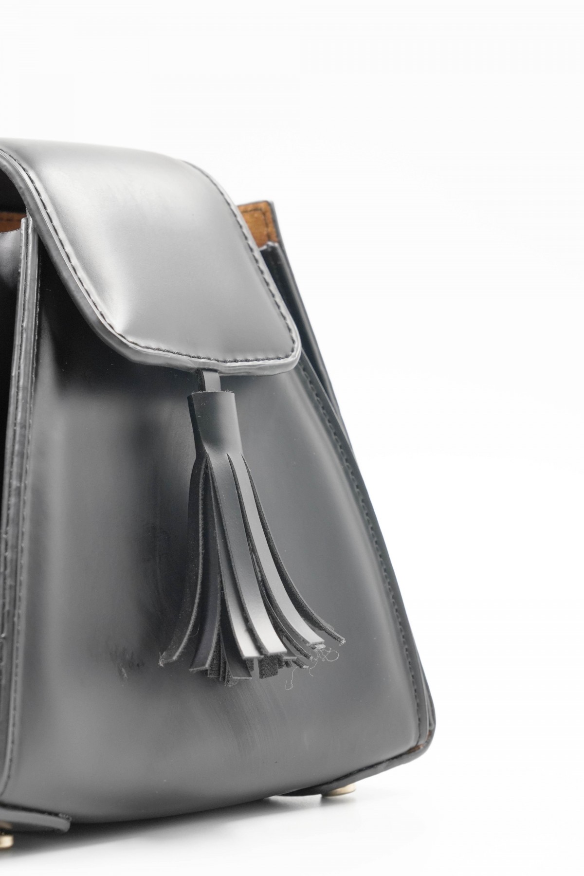 Pyramid Black Women's Handbag with Ring Accessory Detail