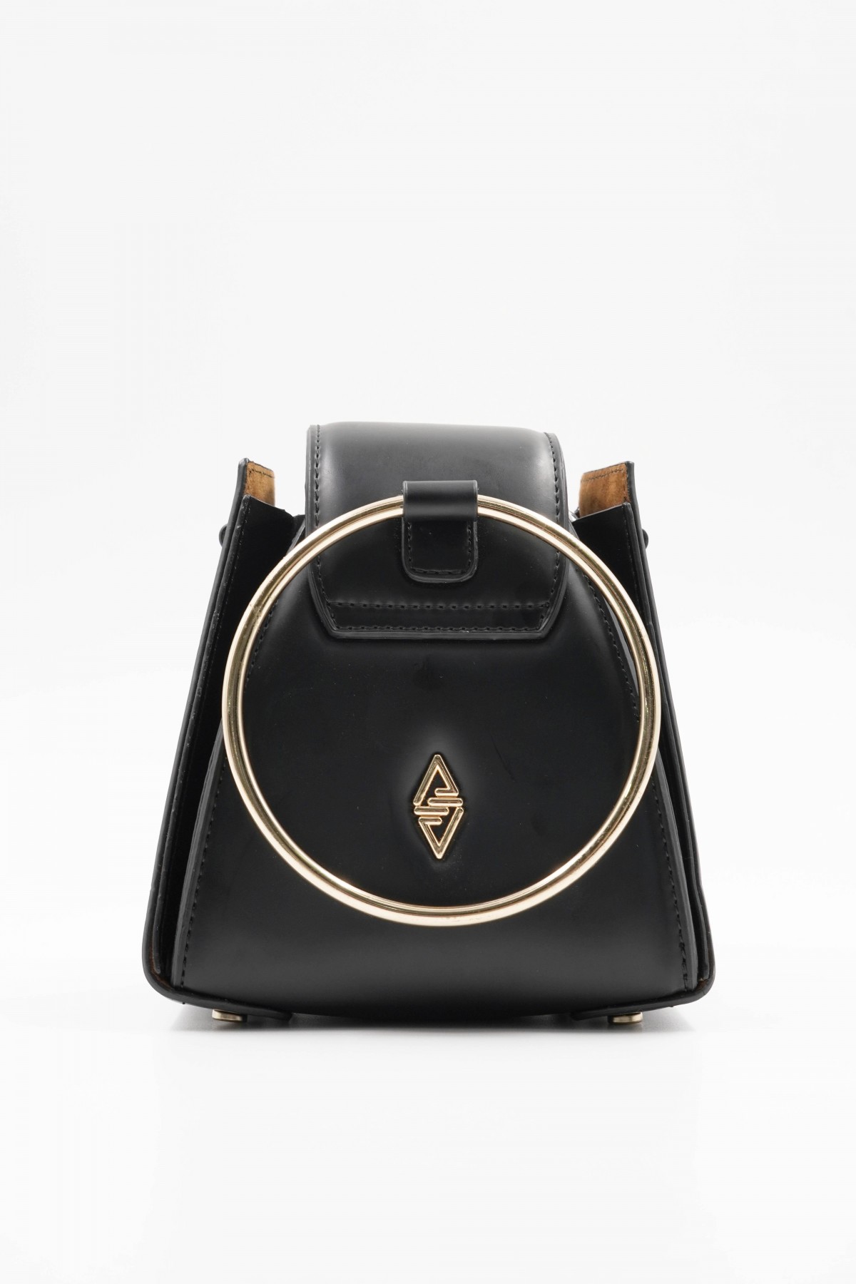 Pyramid Black Women's Handbag with Ring Accessory Detail