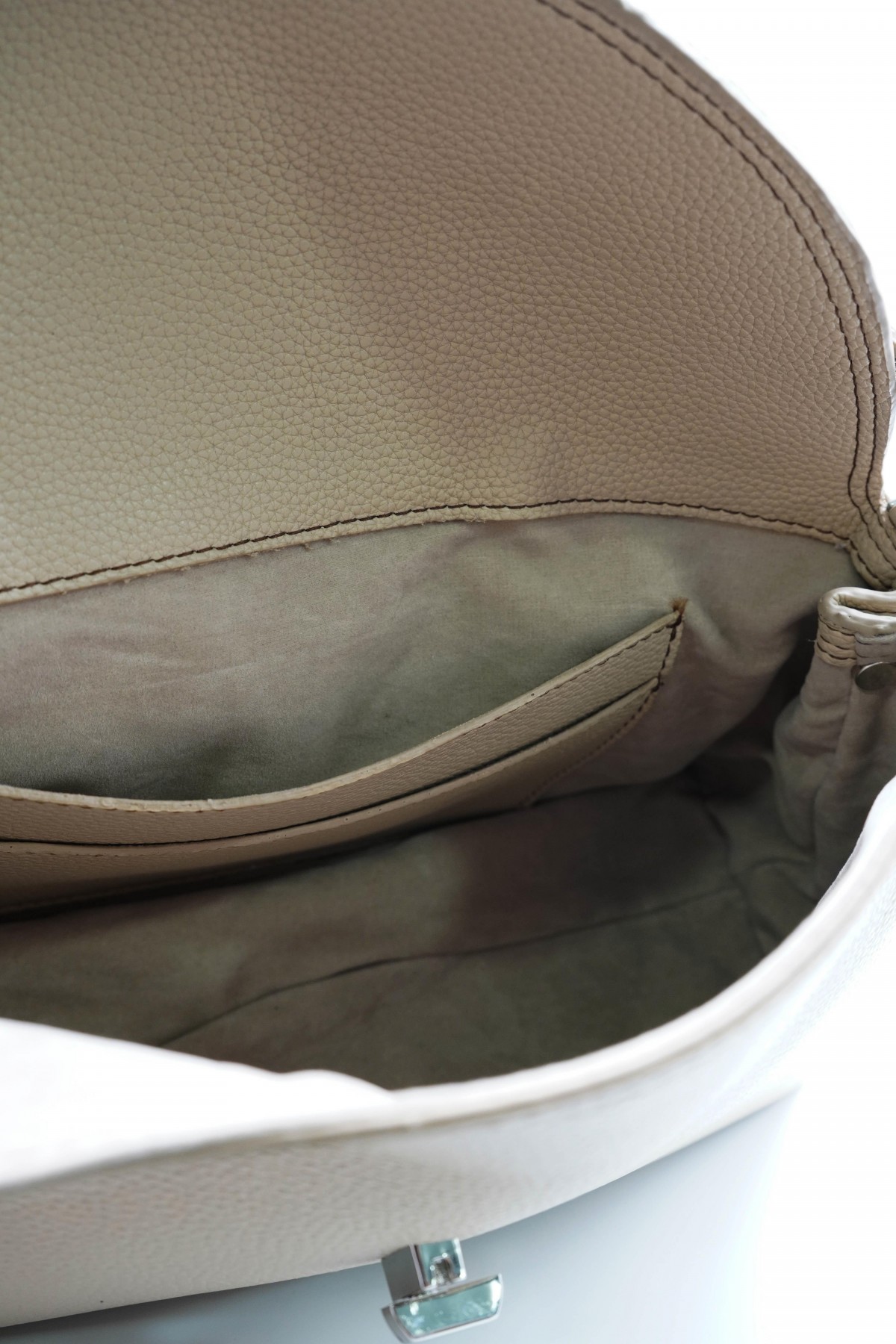 Rebeca Mink Women's Handbag with Stitched Details