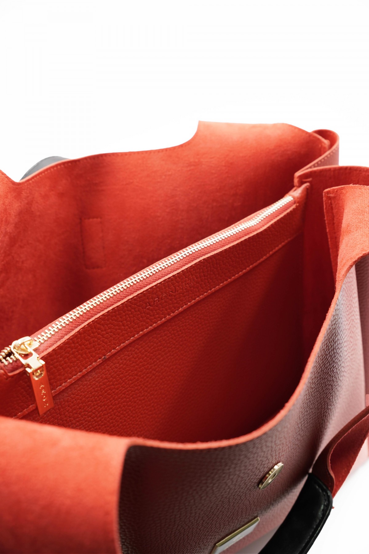 Svetlana Red Flotr Leather Women's Shoulder Bag