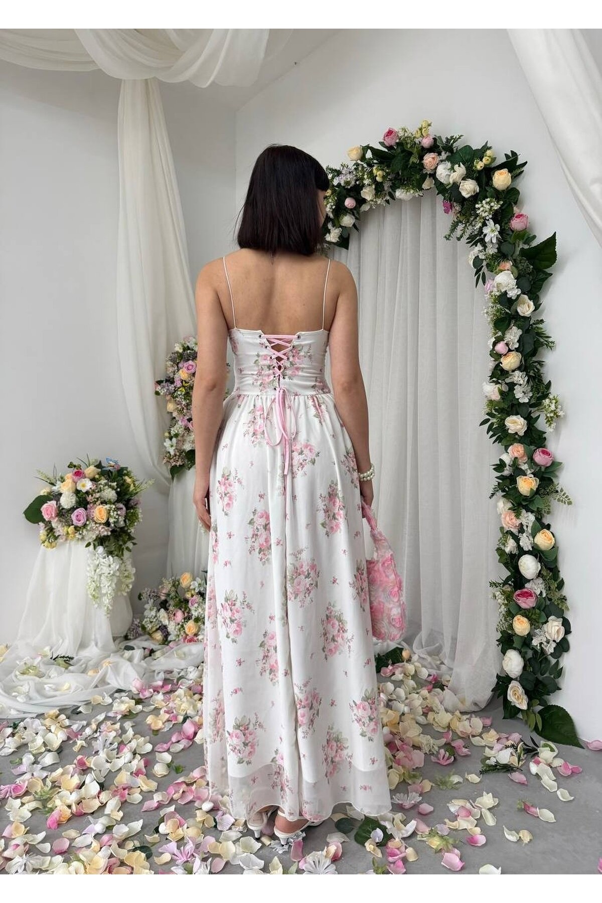 Vrone Bağcık Detaylı Elbise ETK-00860-cicek-desen