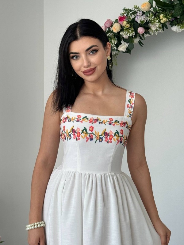 Juen Nakış Detaylı Elbise ETK-00976-beyaz