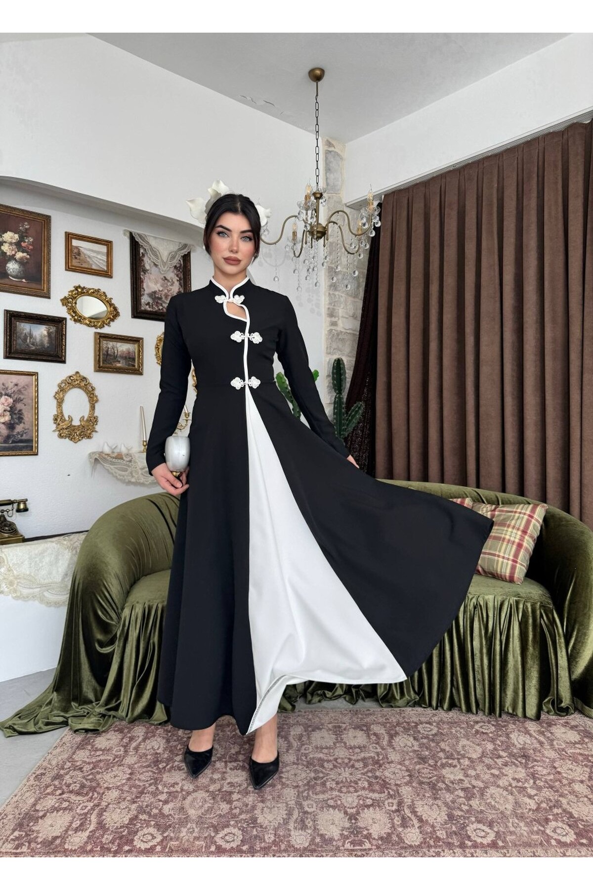 Muas Broş Detaylı Elbise ETK-01082-siyah