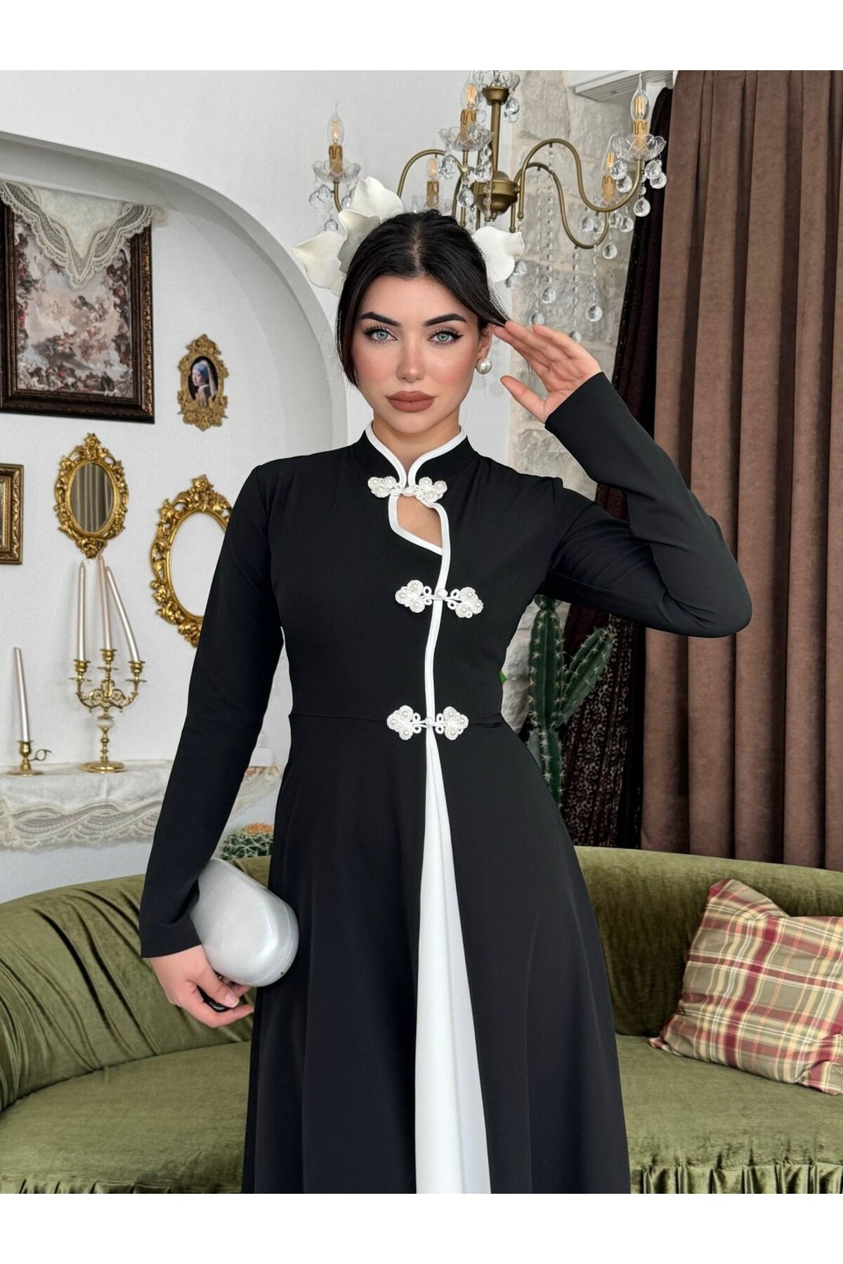 Muas Broş Detaylı Elbise ETK-01082-siyah