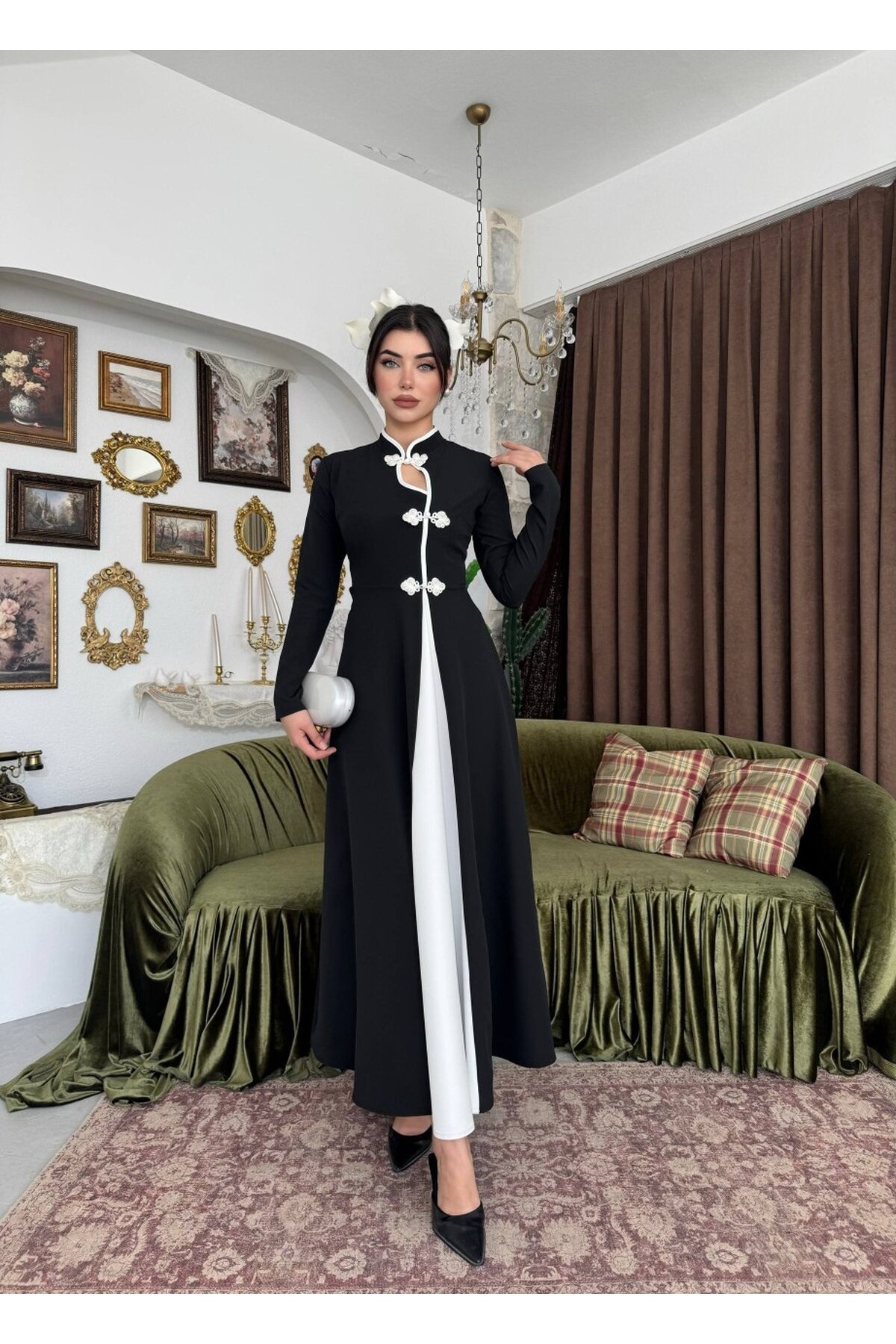 Muas Broş Detaylı Elbise ETK-01082-siyah