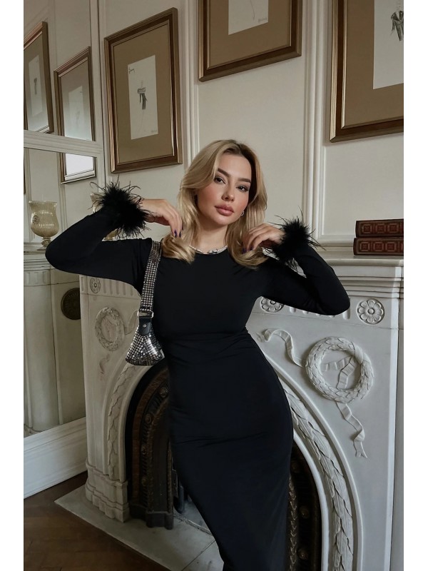 Siyah Kolları Püsküllü Uzun Elbise siyah