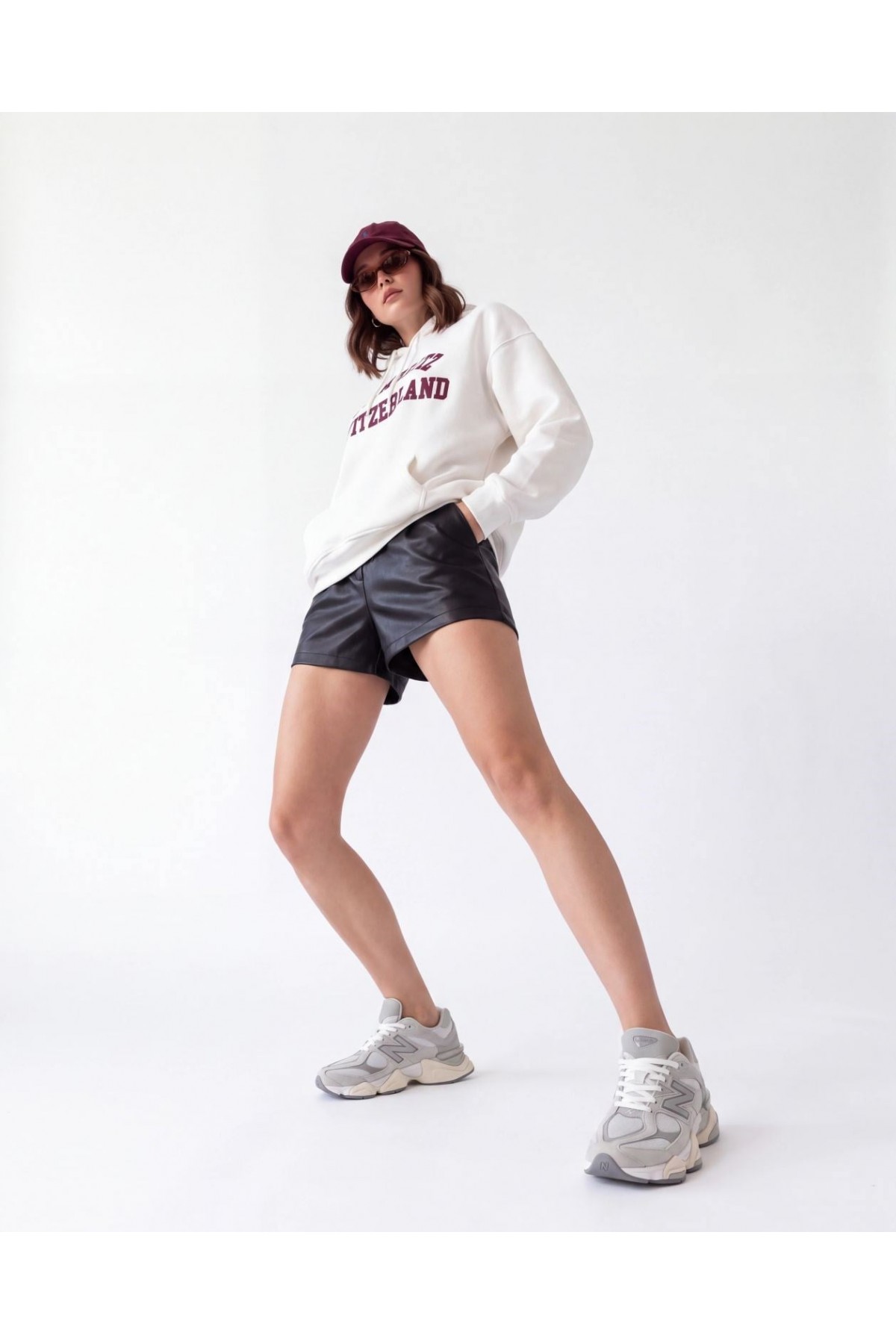7539 SWEAT-EKRU