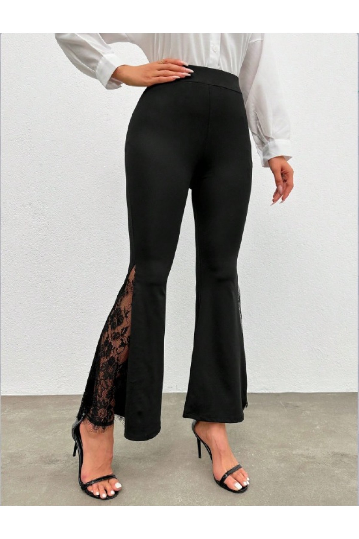 Women's Flared Lace Detail Diving Leggings, 25953