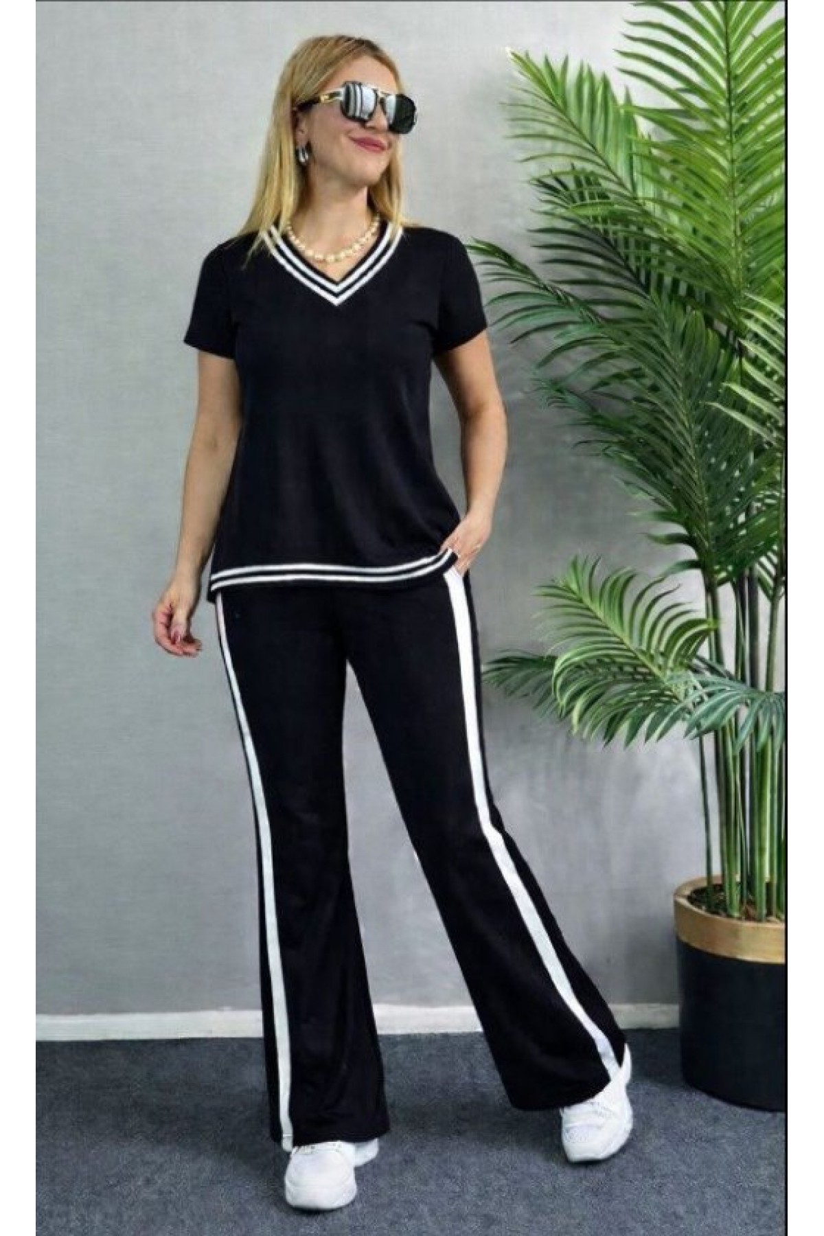 Kadın Kısa Kollu V Yakalı Viskon Iki Iplik Bluz Ve Pantolon Ikili Takım , 32557