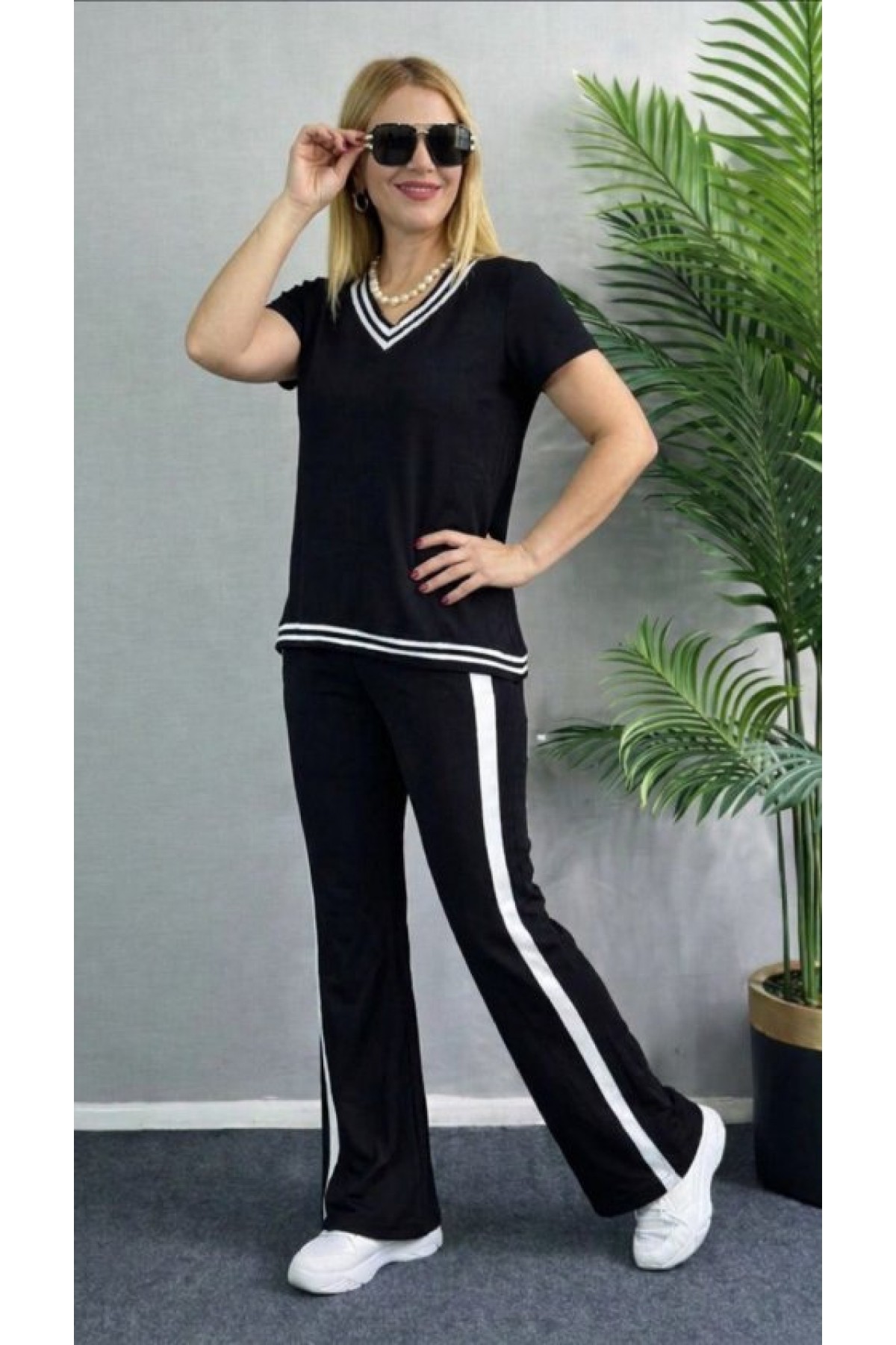 Kadın Kısa Kollu V Yakalı Viskon Iki Iplik Bluz Ve Pantolon Ikili Takım , 32557