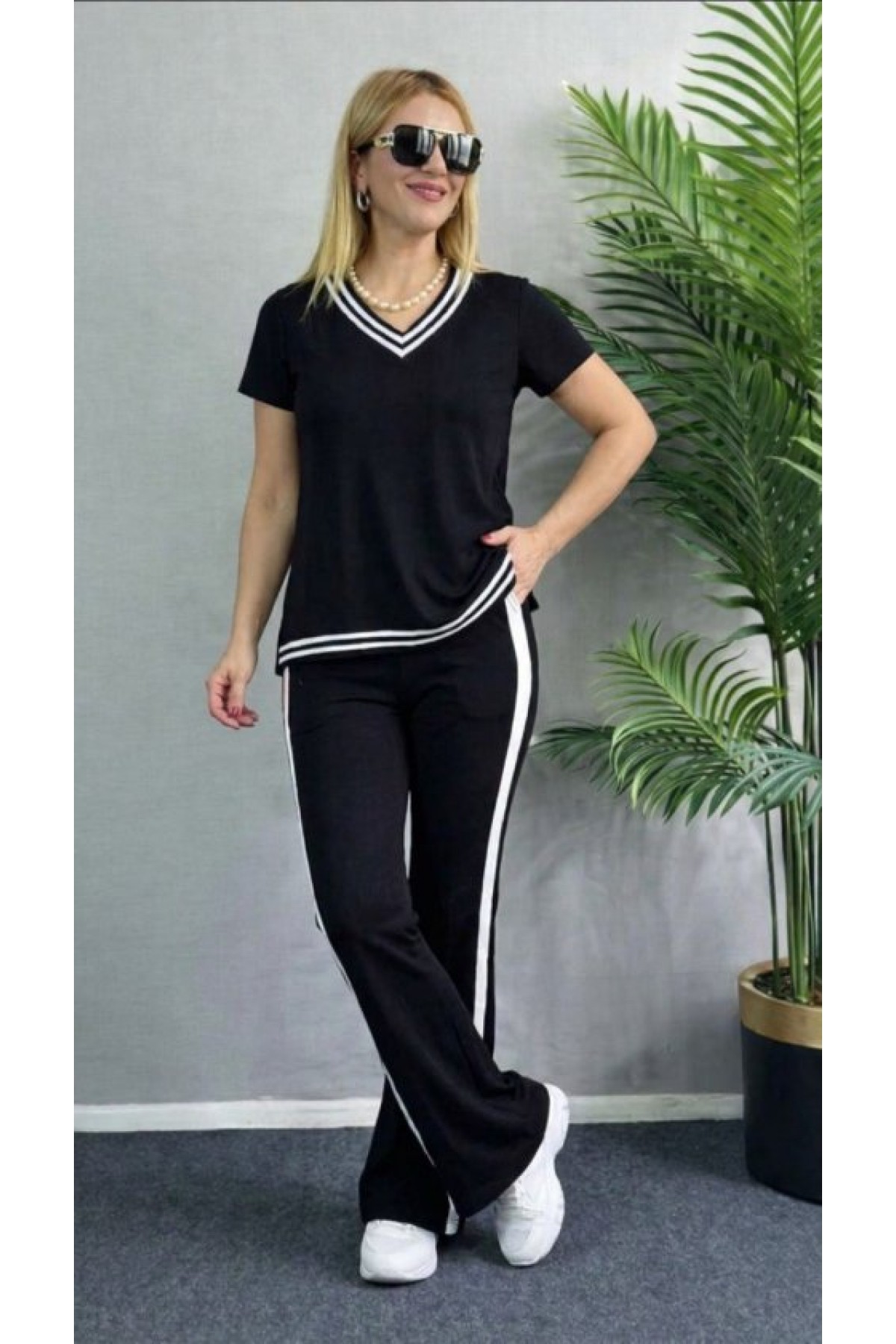 Kadın Kısa Kollu V Yakalı Viskon Iki Iplik Bluz Ve Pantolon Ikili Takım , 32557