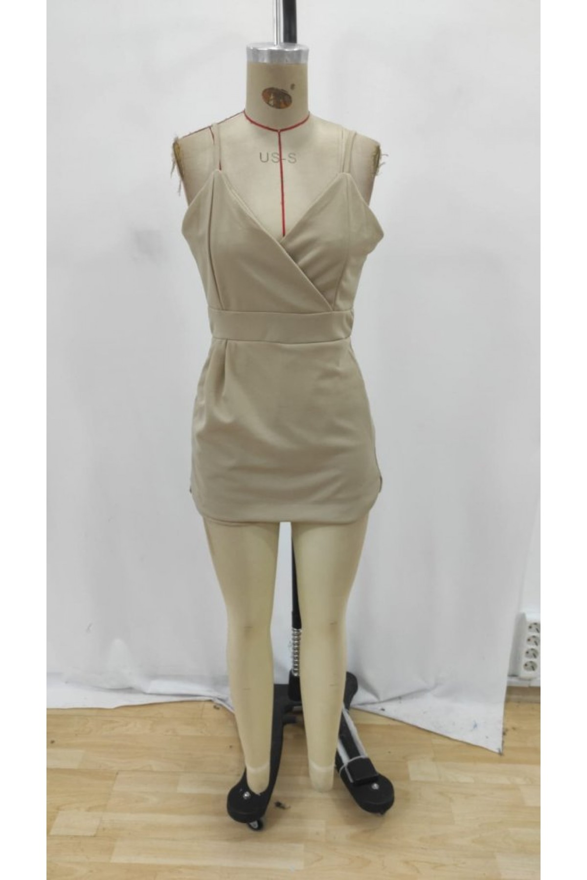 Women's Rope-Strap Double-Breasted Collar Pocket Detailed Imported Crepe Short Skirt, 26194