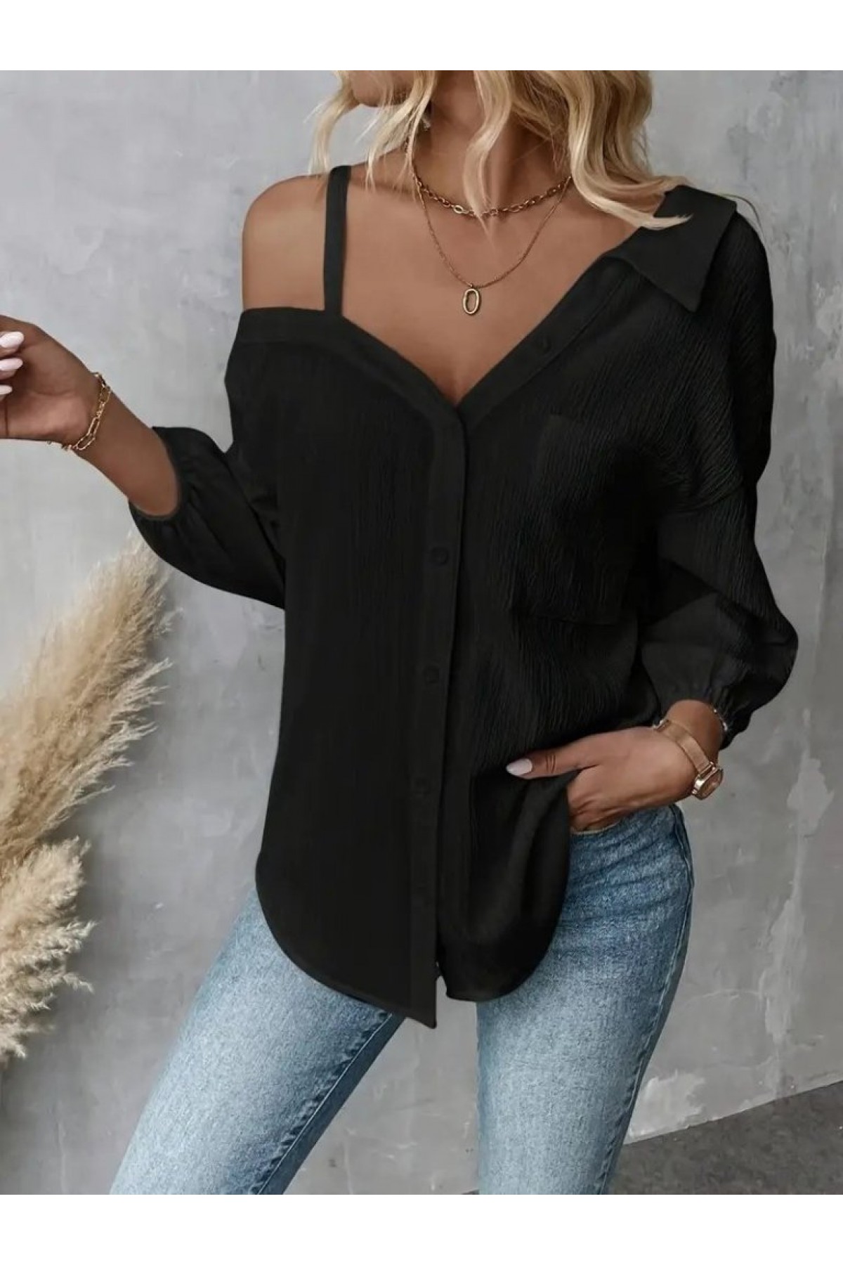 Kadın Tek Omuzdan Açık Askılı Uzun Kollu Yakalı önden Düğmeli Gömlek, 29402