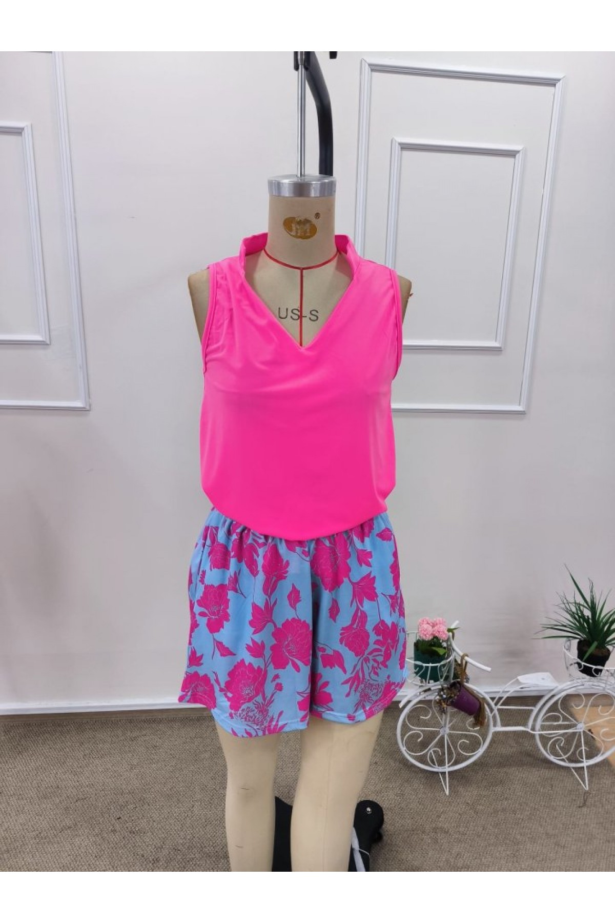 Kadın Askılı V Yakalı Sandy Bluz Ve Desenli Short Ikili Takım, 38394