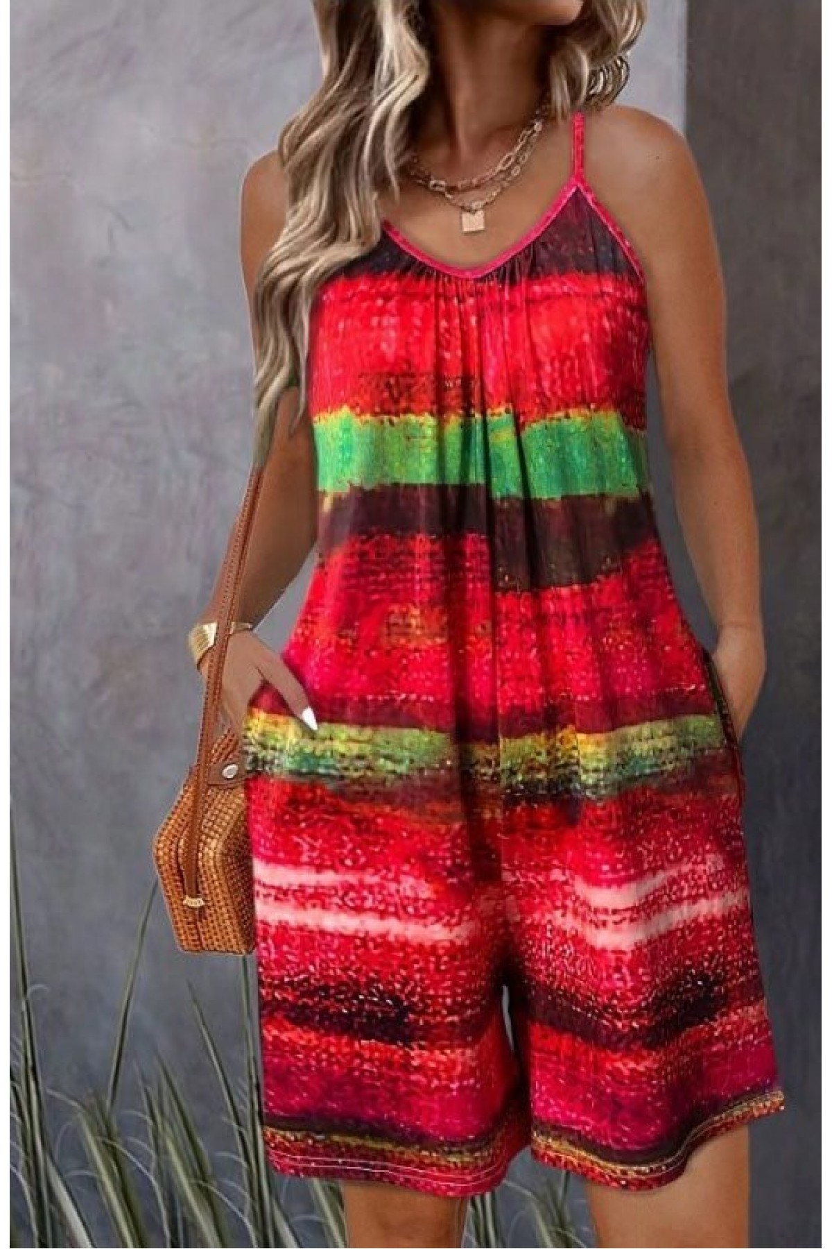 Kadın Ip Askılı Yuvarlak Yakalı Cepli Desenli Kısa Süprem Tulum, 33336