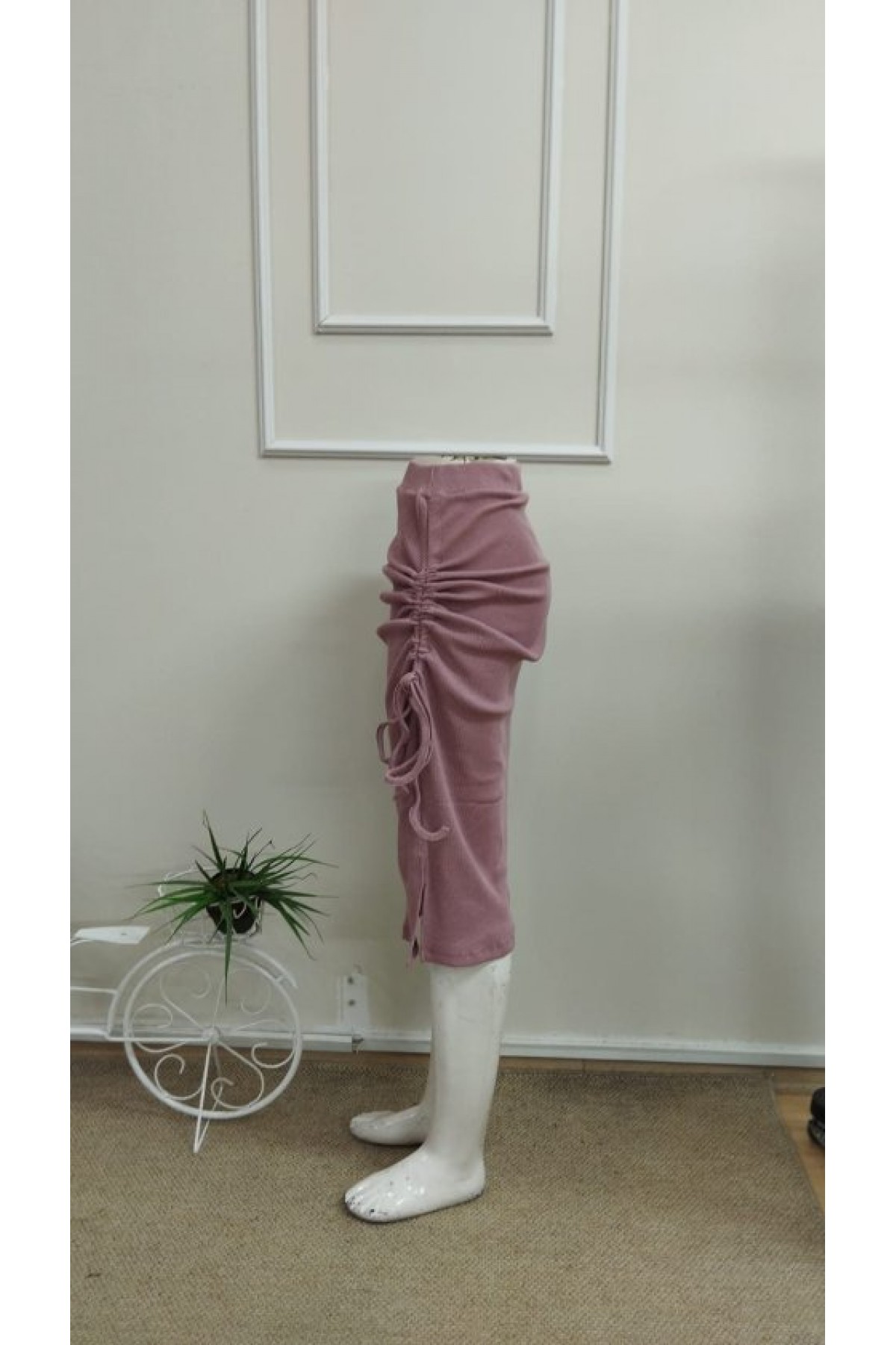 Kadın Beli Lastikli Yandan Büzgülü Bağcık Detaylı Midi Kaşkorse Etek, 33340