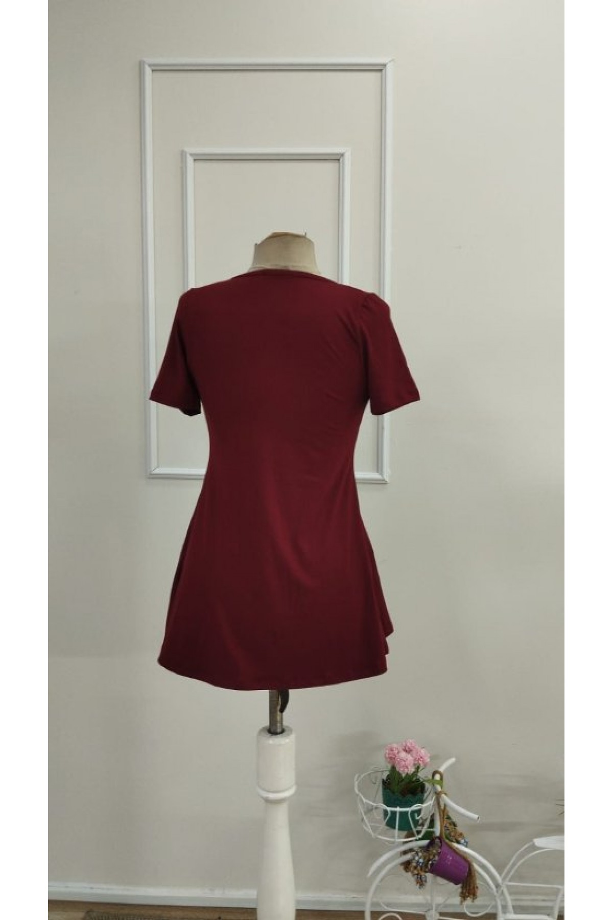 Kadın Kısa Kollu Asimetrik V Yakalı Düğme Detaylı Viskon Bluz , 33345