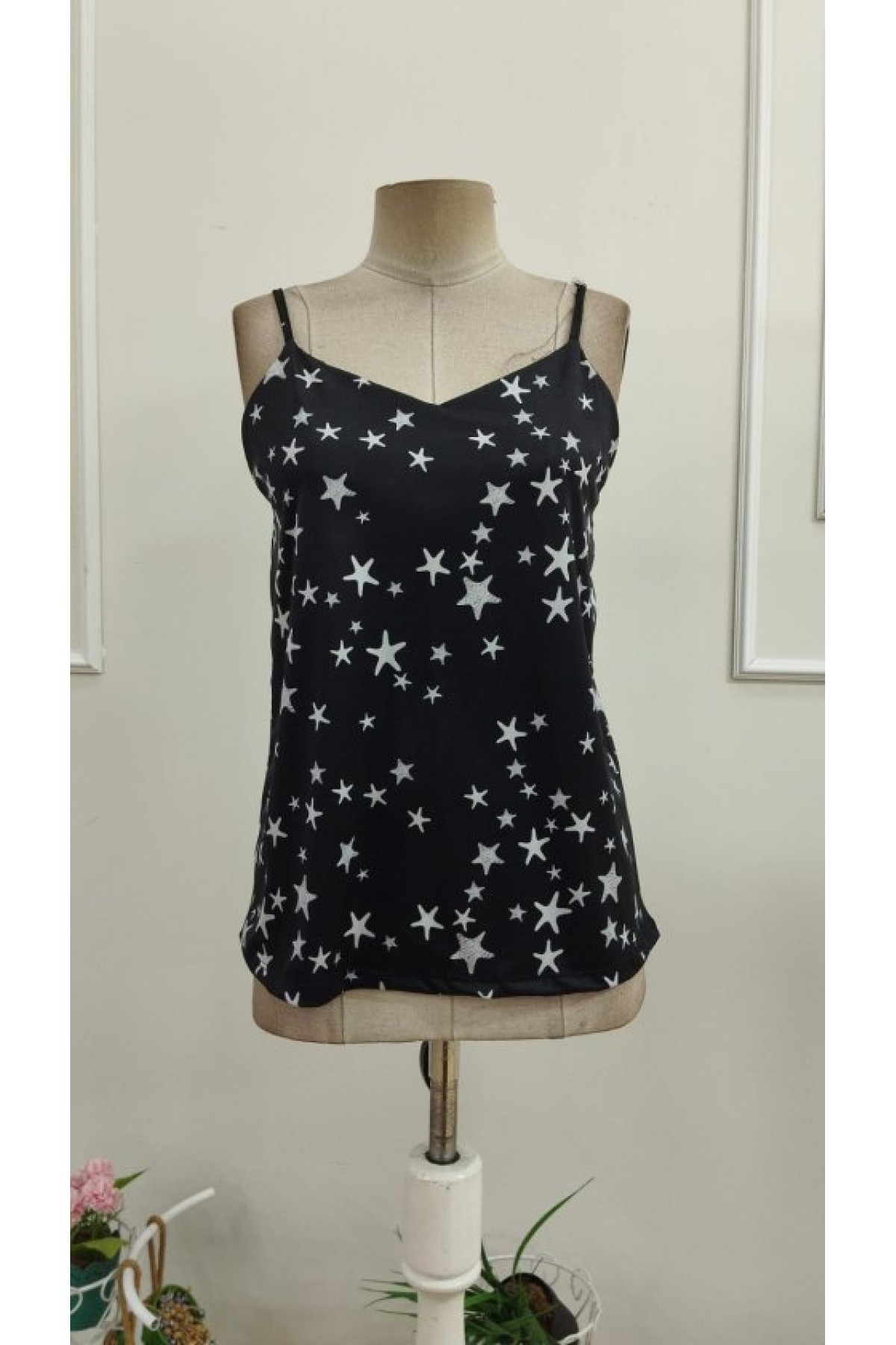 Kadın Tek Omuzdan Askılı şerit Detaylı Düğmeli Viskon Bluz, 33384