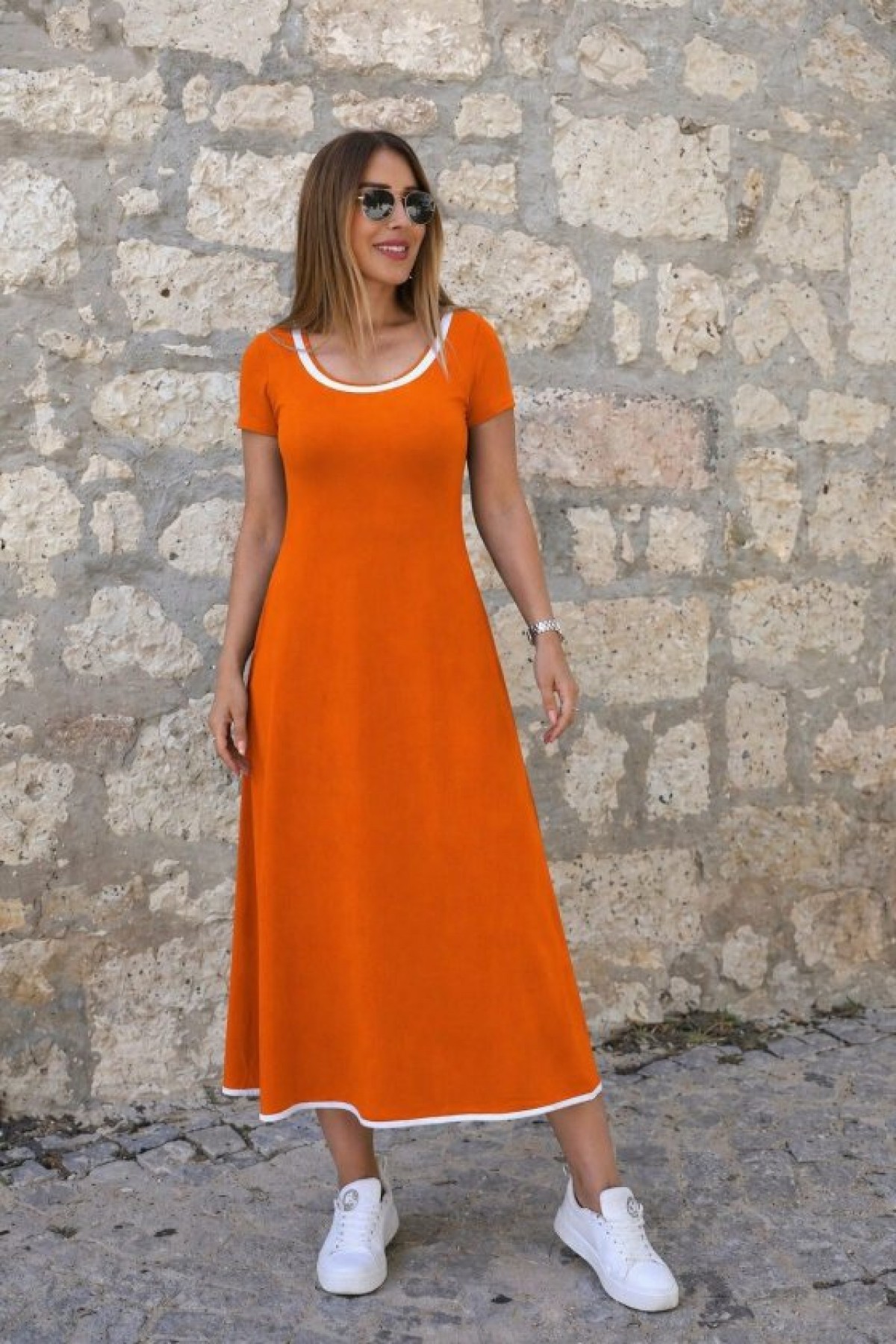 Kadın Kısa Kollu Yuvarlak Yakalı Yakası Renkli Kiloş Midi Viskon Elbise, 33853