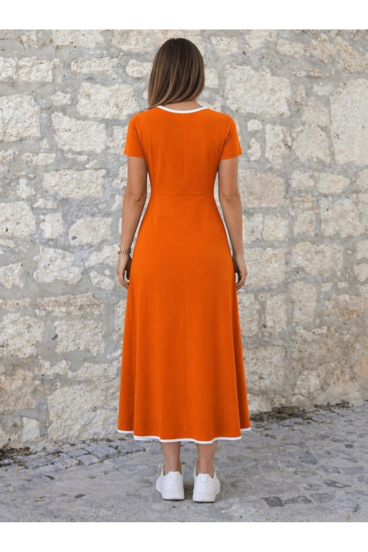 Kadın Kısa Kollu Yuvarlak Yakalı Yakası Renkli Kiloş Midi Viskon Elbise, 33853