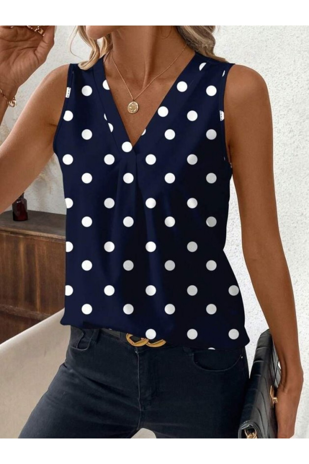 Kadın Askılı V Yakalı Puantiyeli Süprem Bluz , 33391