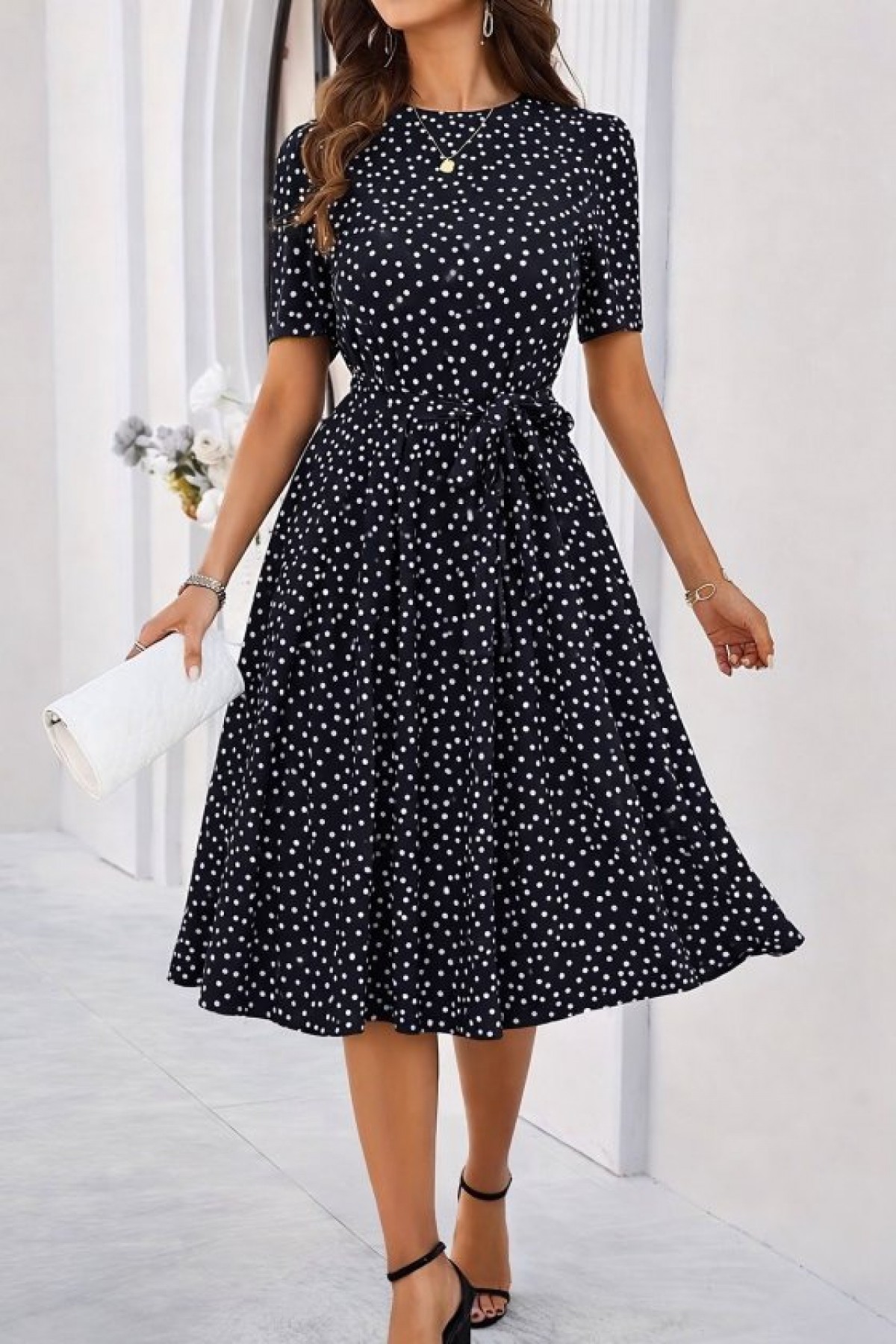 Kadın Kısa Kollu Bisiklet Yakalı Puantiyeli Kısa Süprem Elbise, 33525