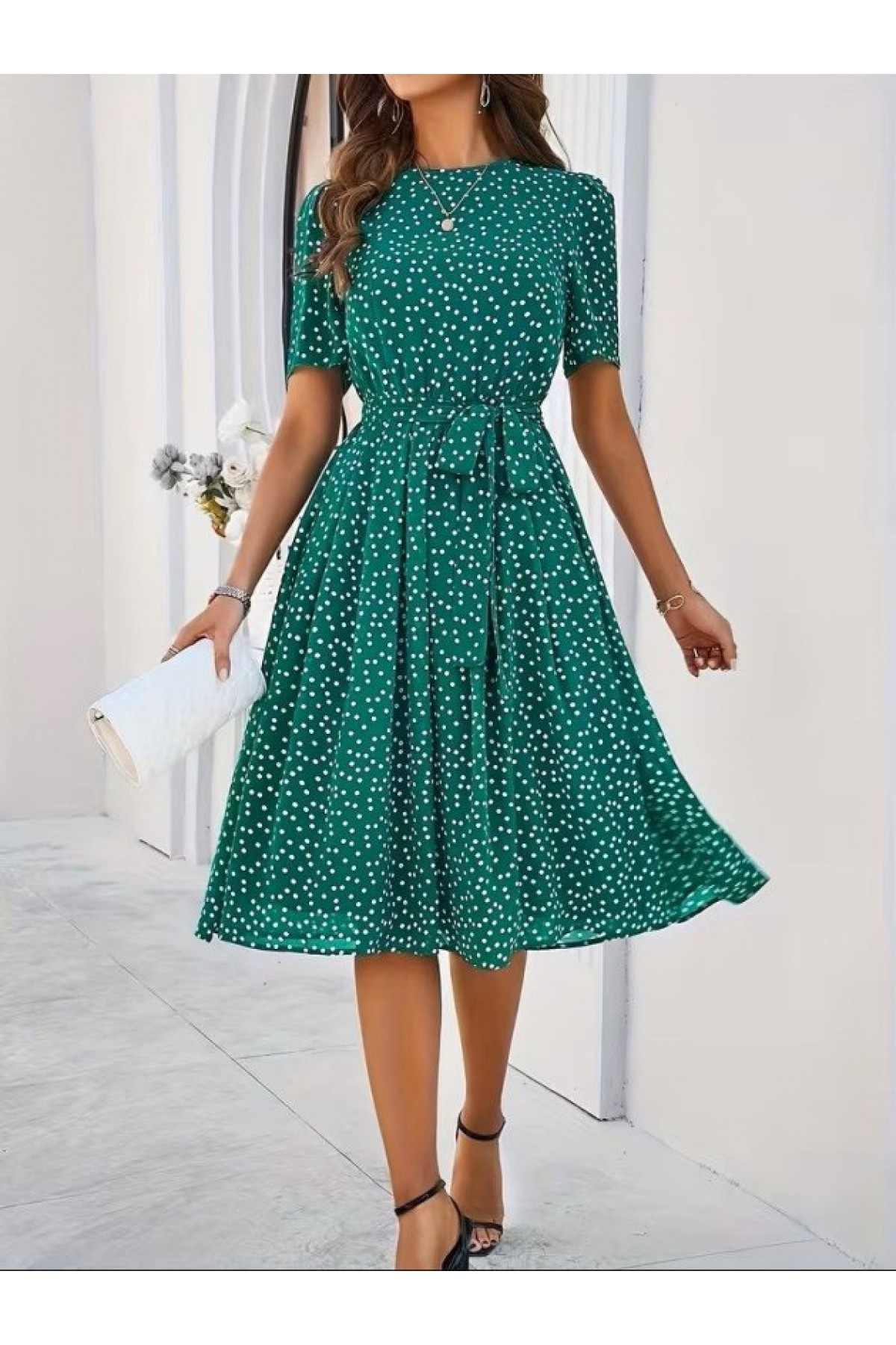 Kadın Kısa Kollu Bisiklet Yakalı Puantiyeli Kısa Süprem Elbise, 33526