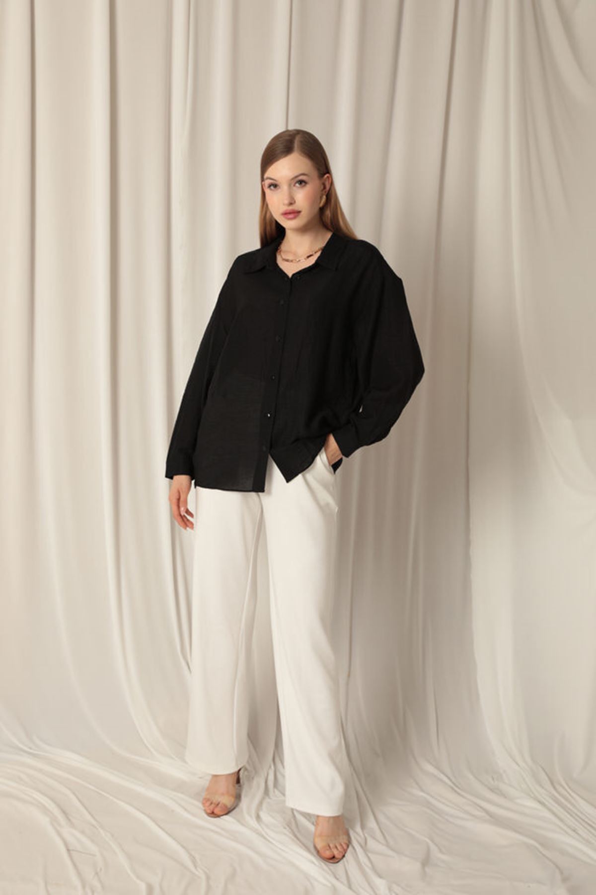 Aerobin Fabric Basic Women's Black Shirt