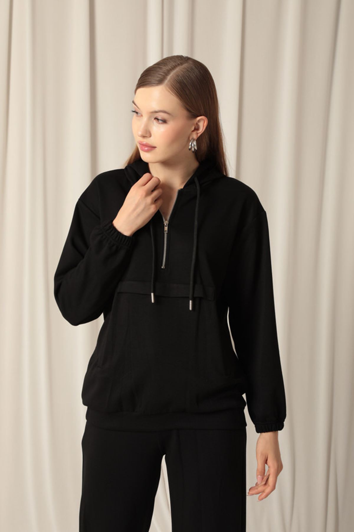Modal Kumaş Fermuarlı Kadın Siyah Sweatli Takım 