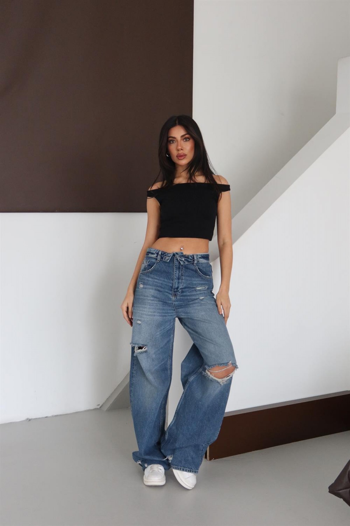 Düşük Bel Lazerli Kesik Detaylı Bej Tint Jean Pantolon