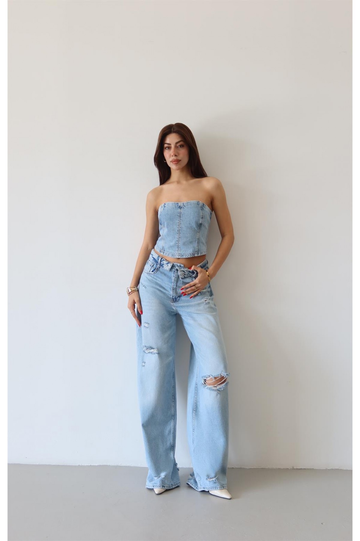 Yüksek Bel Lazer Detaylı Wide Leg Kalıp Ice Blue Lazerli Jean Pantolon