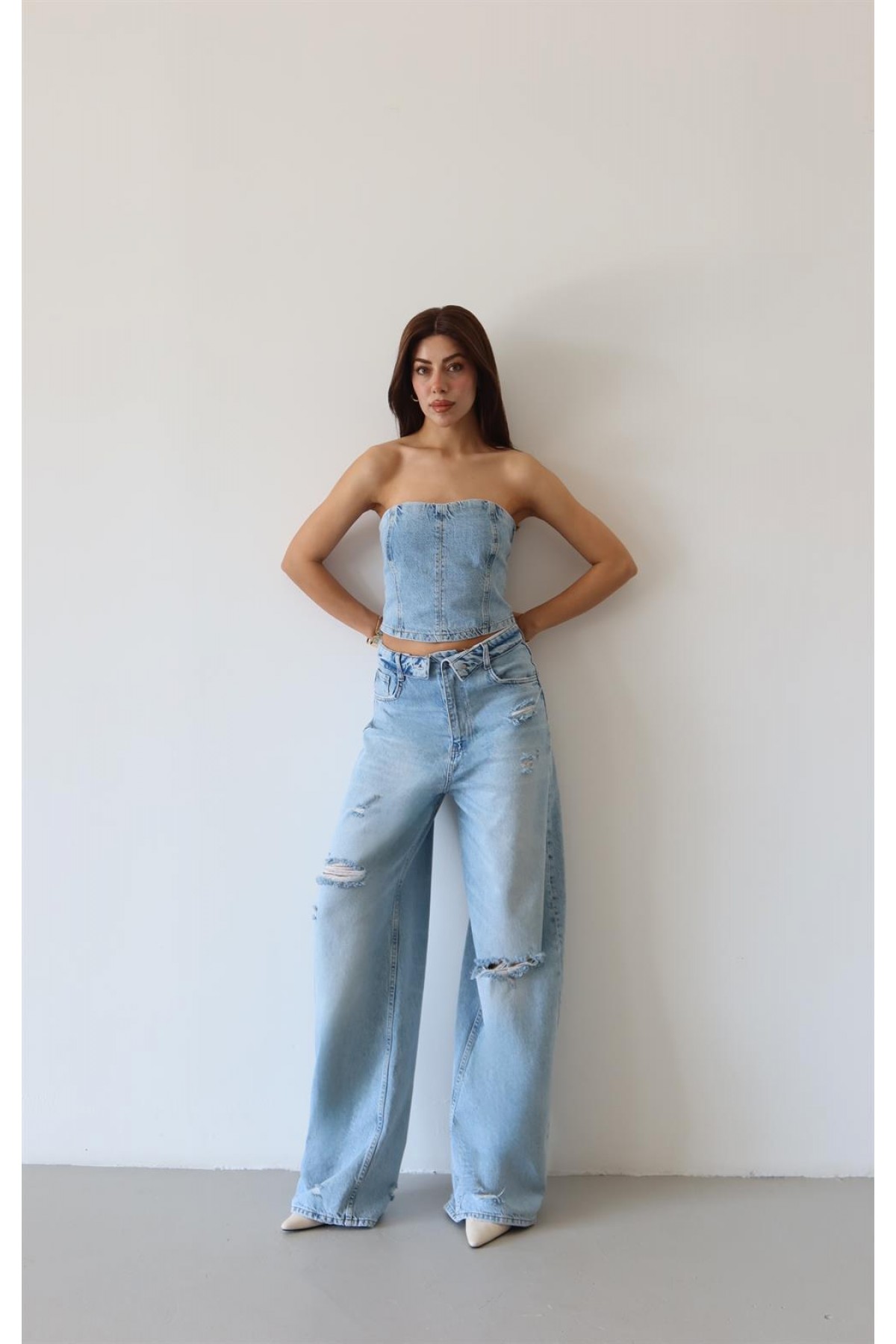 Yüksek Bel Lazer Detaylı Wide Leg Kalıp Ice Blue Lazerli Jean Pantolon