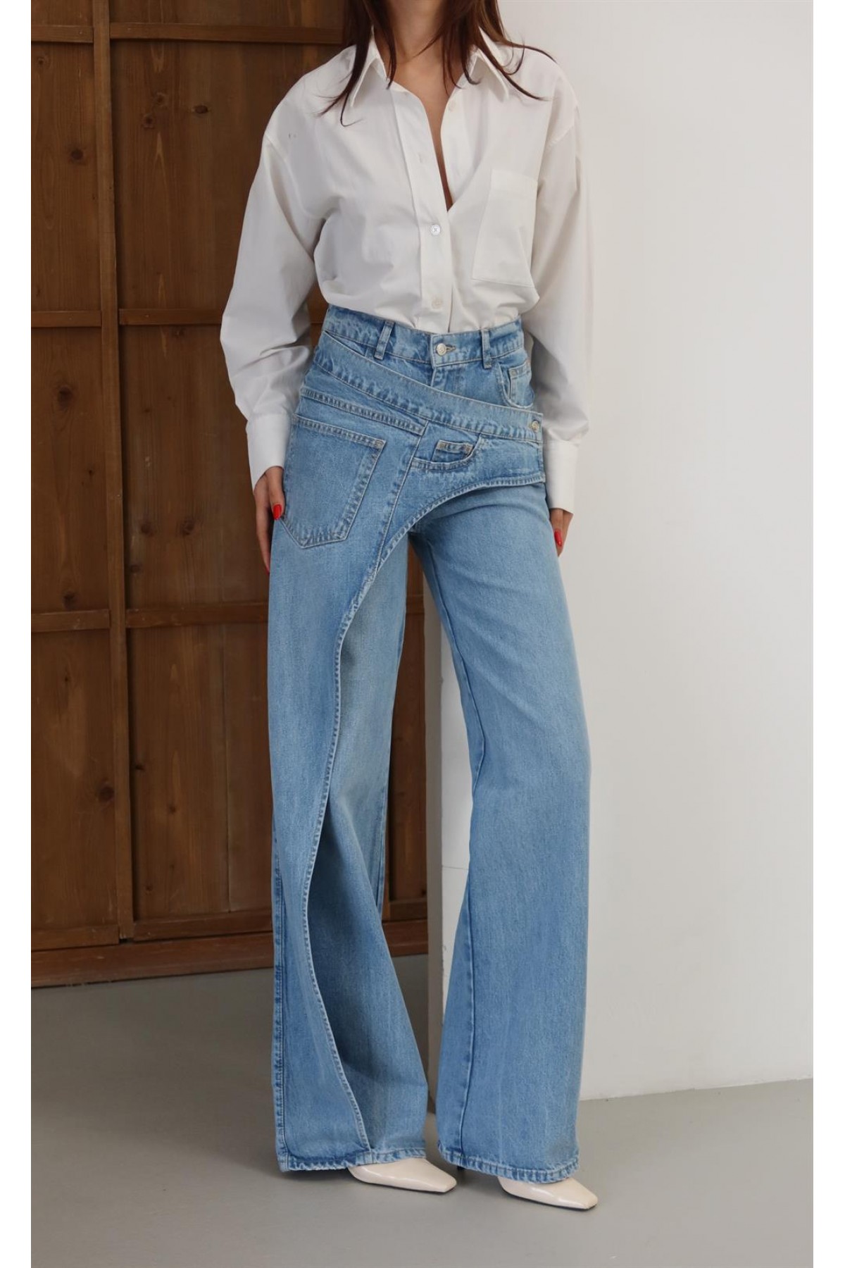 Yüksek Bel Ön Çapraz Kapama Detaylı Blue Jean Pantolon