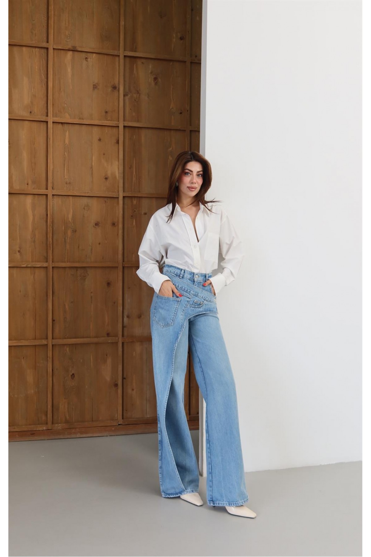 Yüksek Bel Ön Çapraz Kapama Detaylı Blue Jean Pantolon
