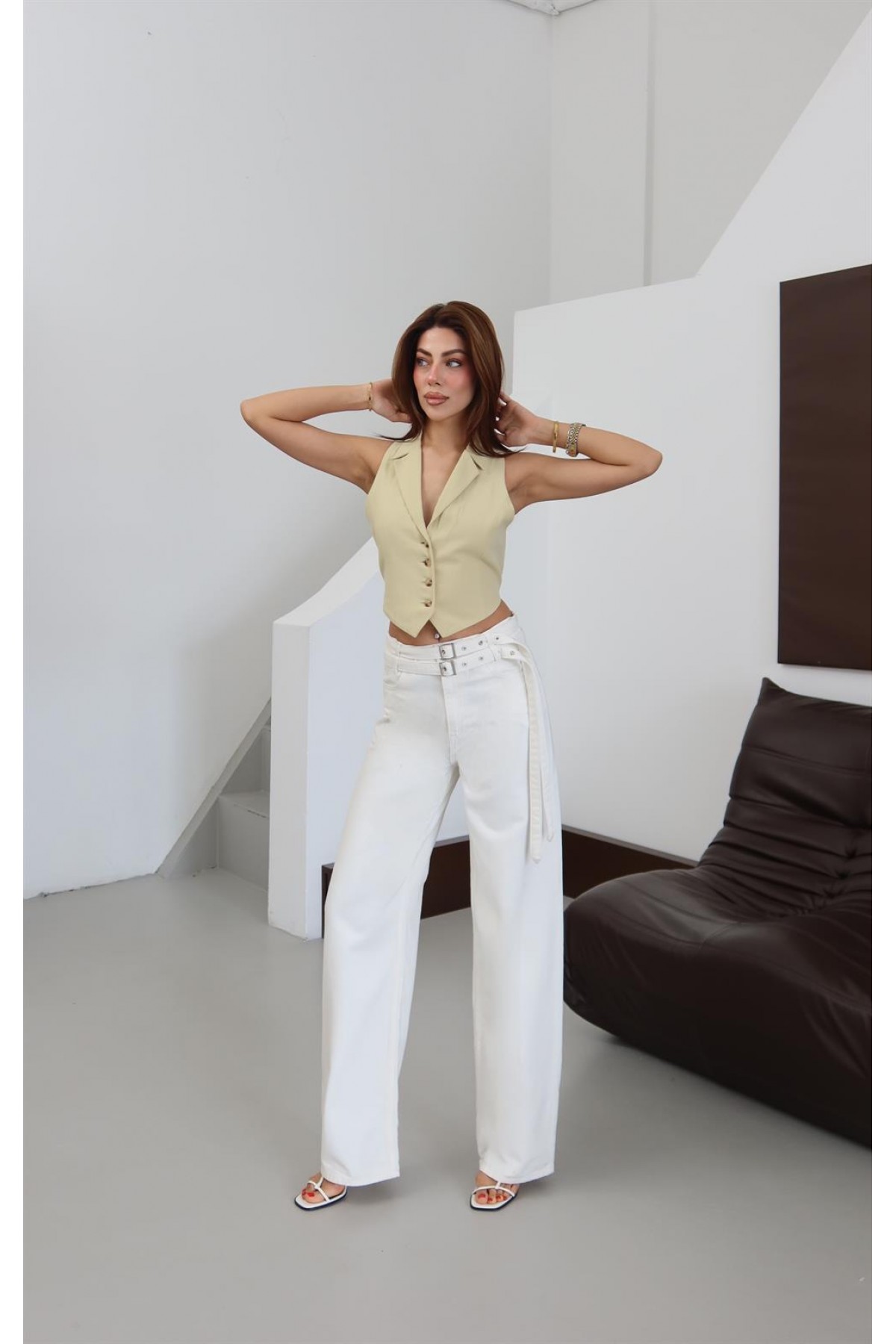 Baggy Kalıp Çift Kemer Detaylı Ekru Jean Pantolon 