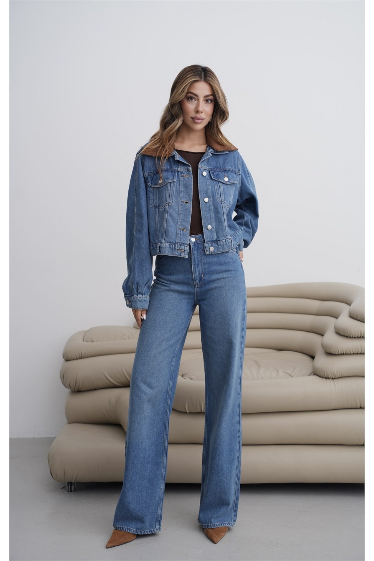 Yüksek Bel Arka Cep Süet Detaylı Wide Leg Kalıp Dark Blue Jean Pantolon