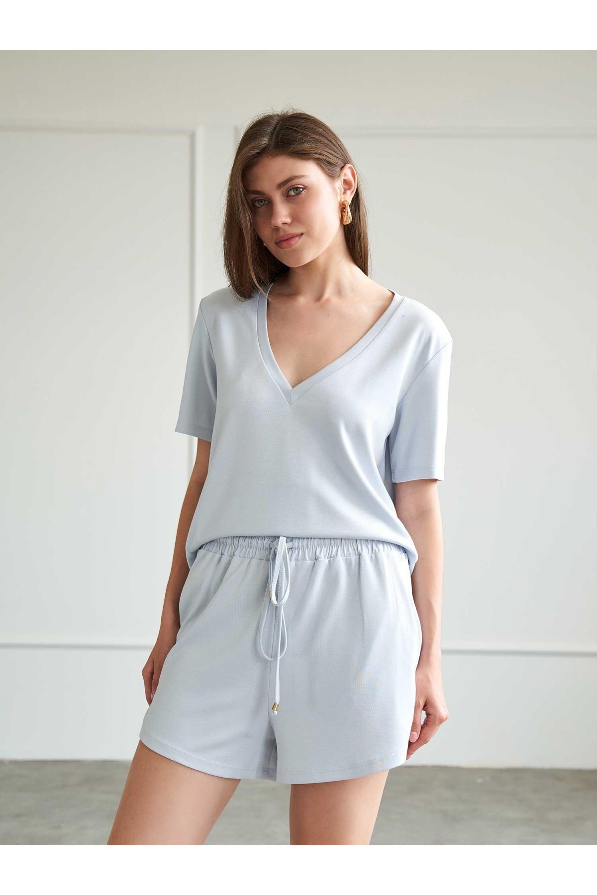 010882 Beli Lastikli Örme Mini Şort