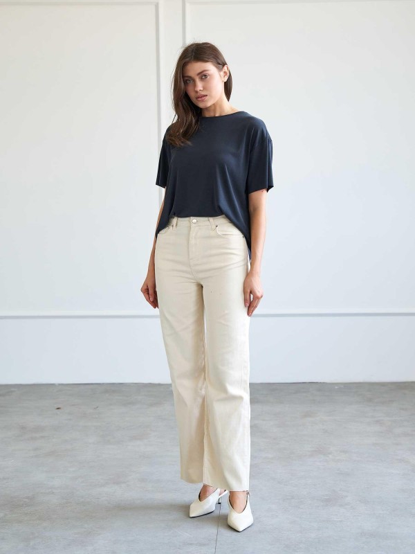 031666 Düz Paça Orta Bel Jeans