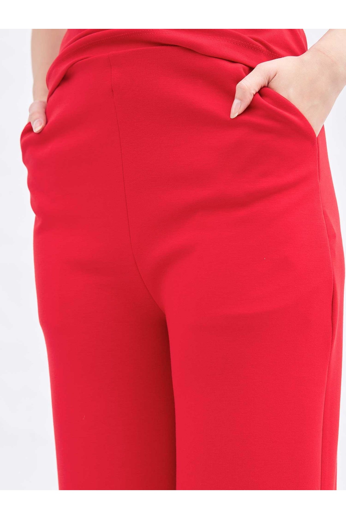 031761 Düz Paça Cepli Örme Pantolon