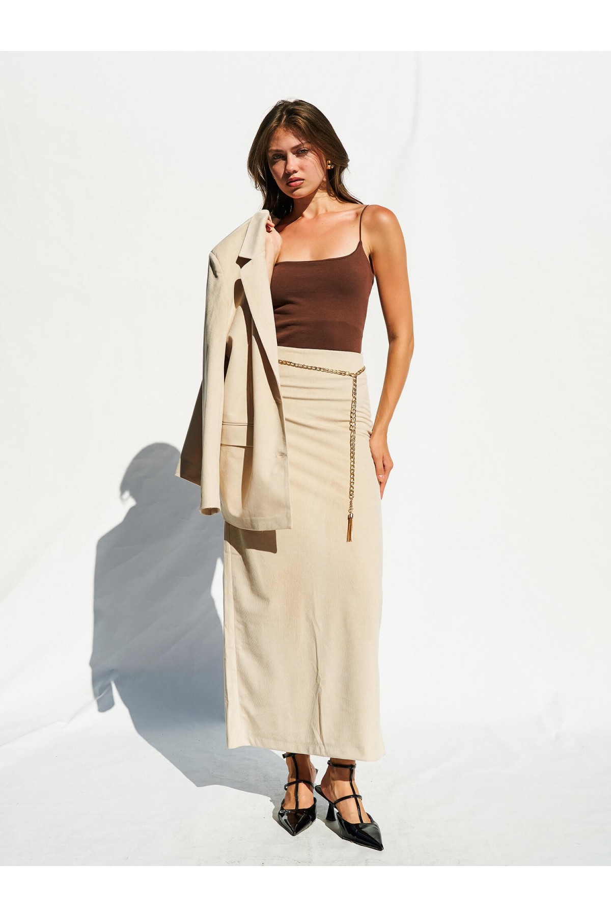 041101 Slit Straight Cut Skirt