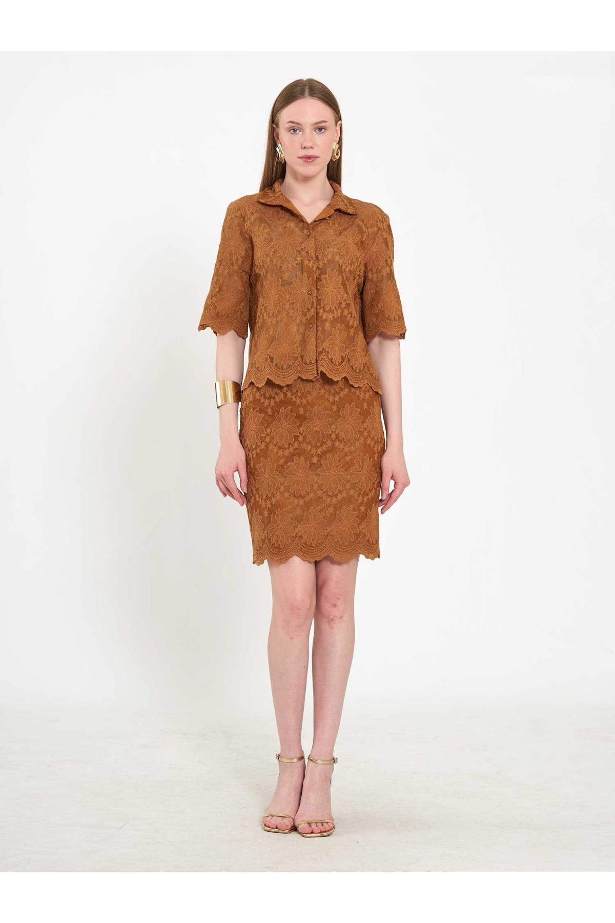 041195 Dantel Görünümlü Mini Etek