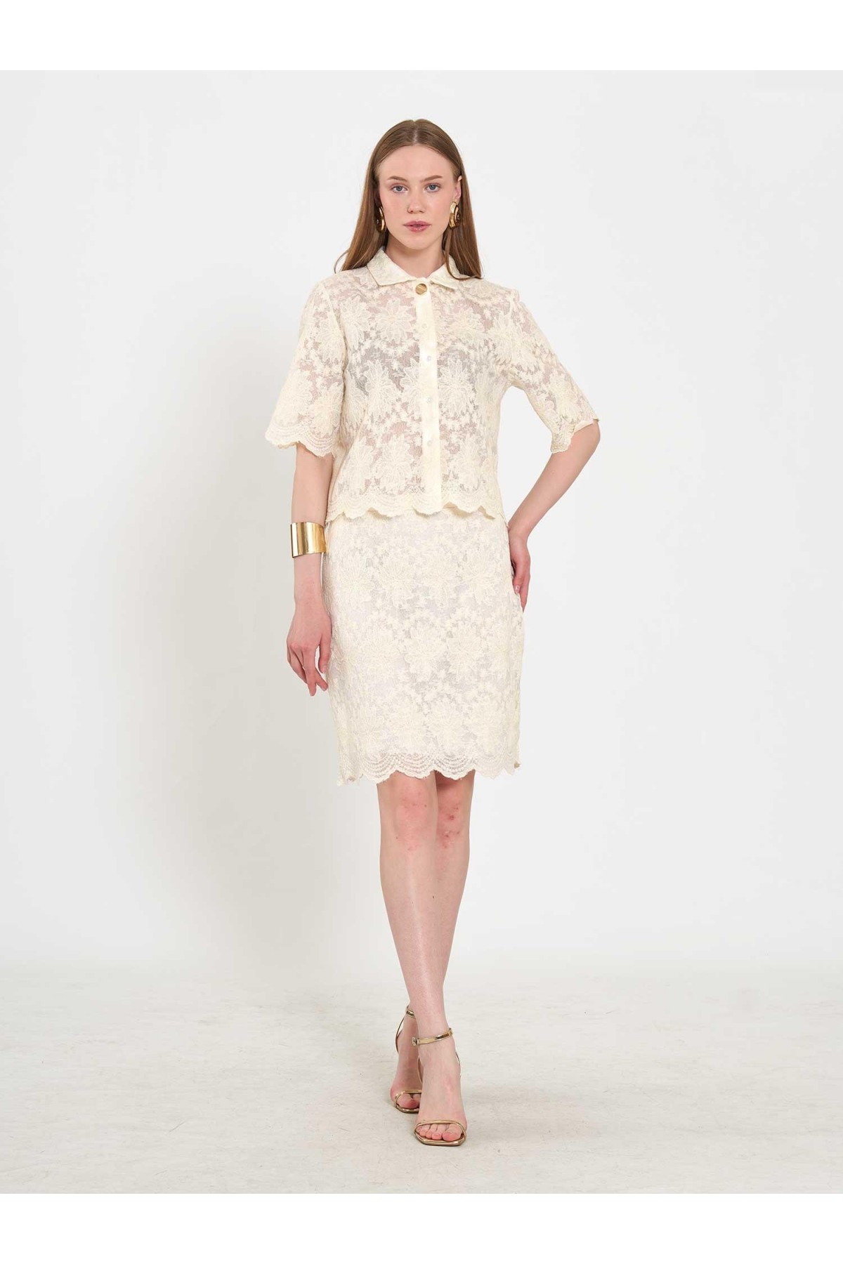 041195 Dantel Görünümlü Mini Etek