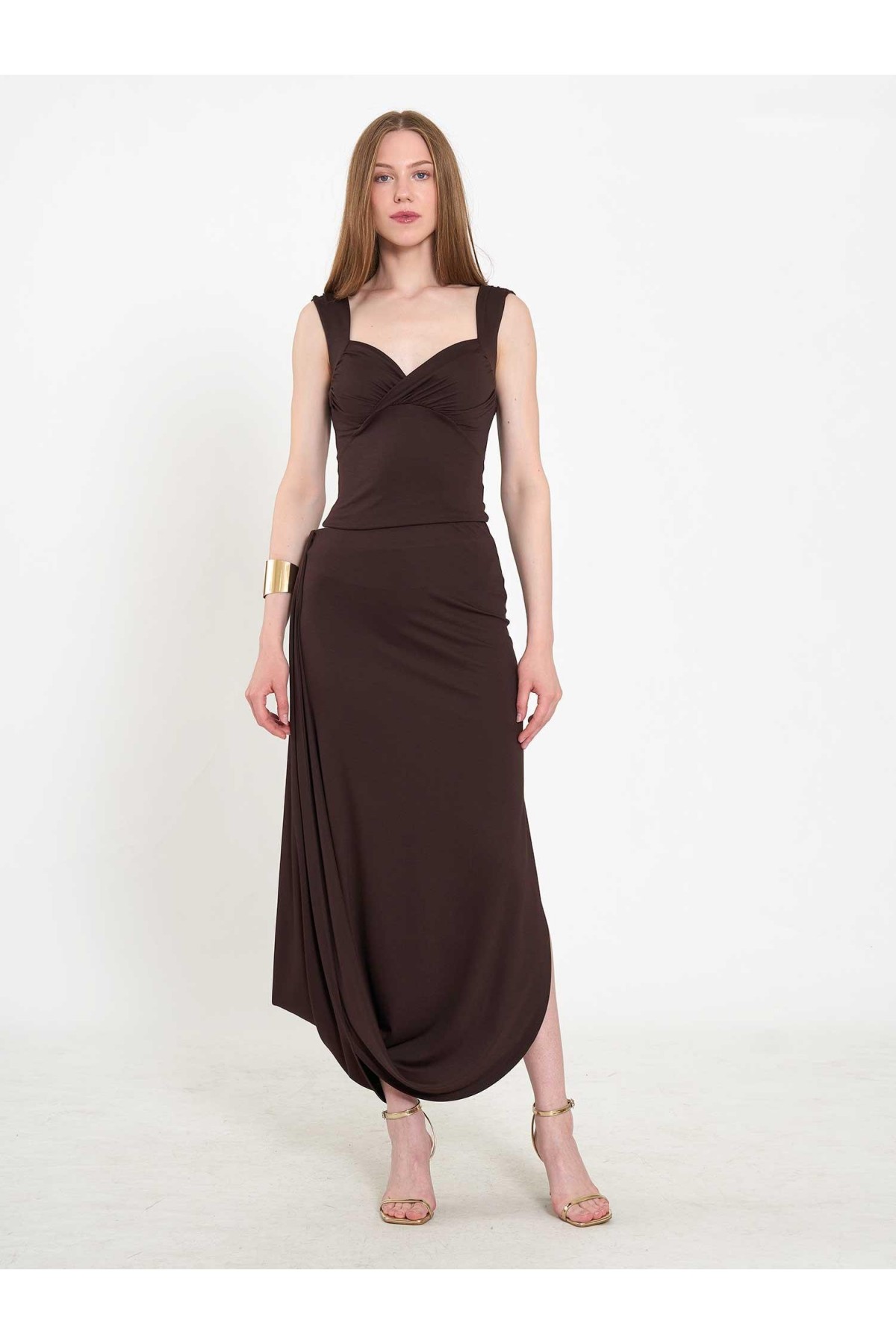 041197 Elastik Belli Asimetrik Midi Etek