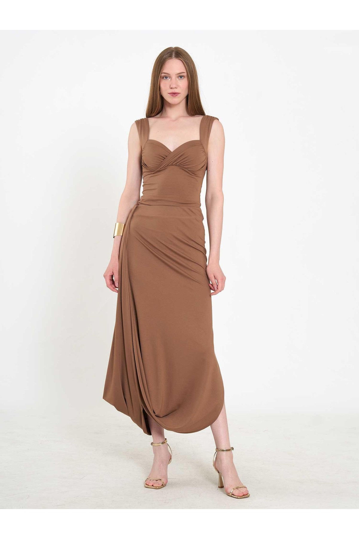 041197 Elastik Belli Asimetrik Midi Etek