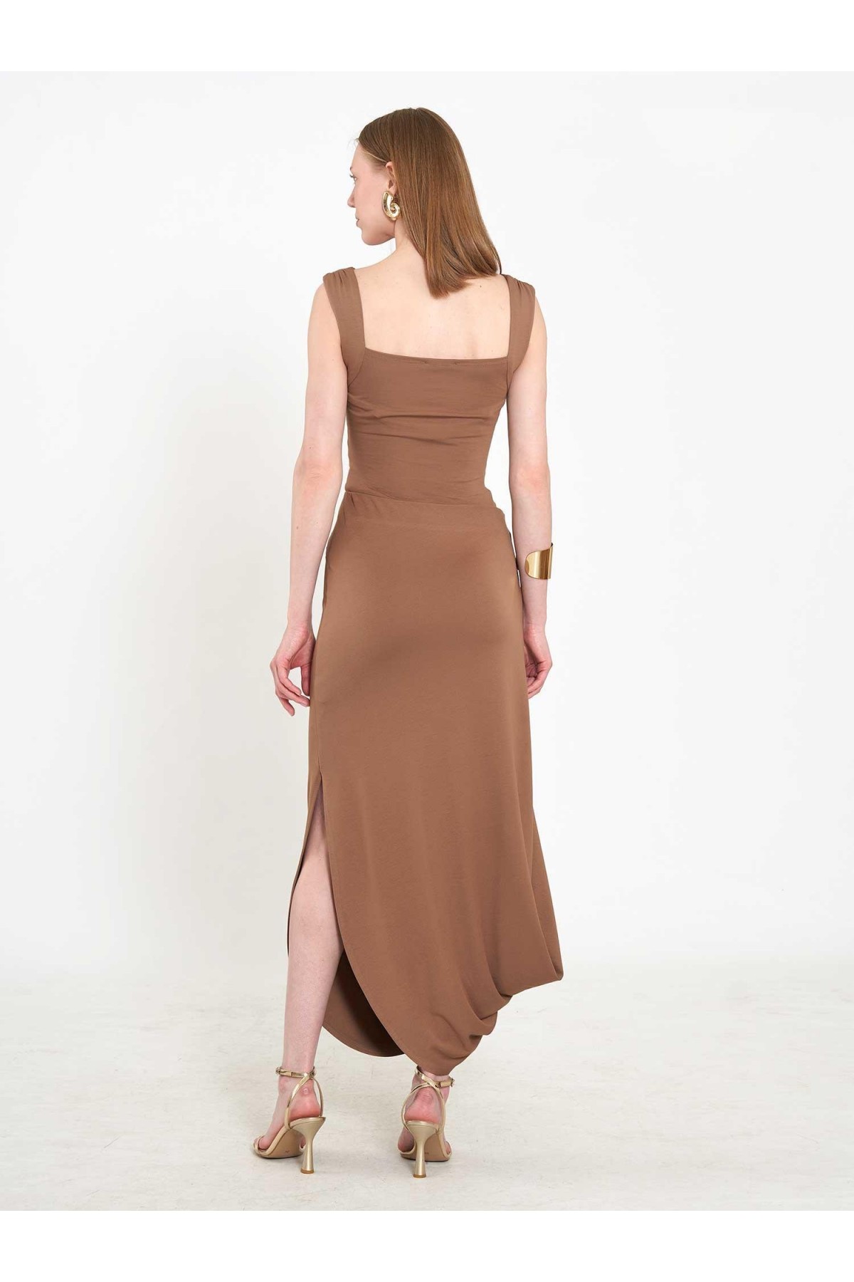 041197 Elastik Belli Asimetrik Midi Etek