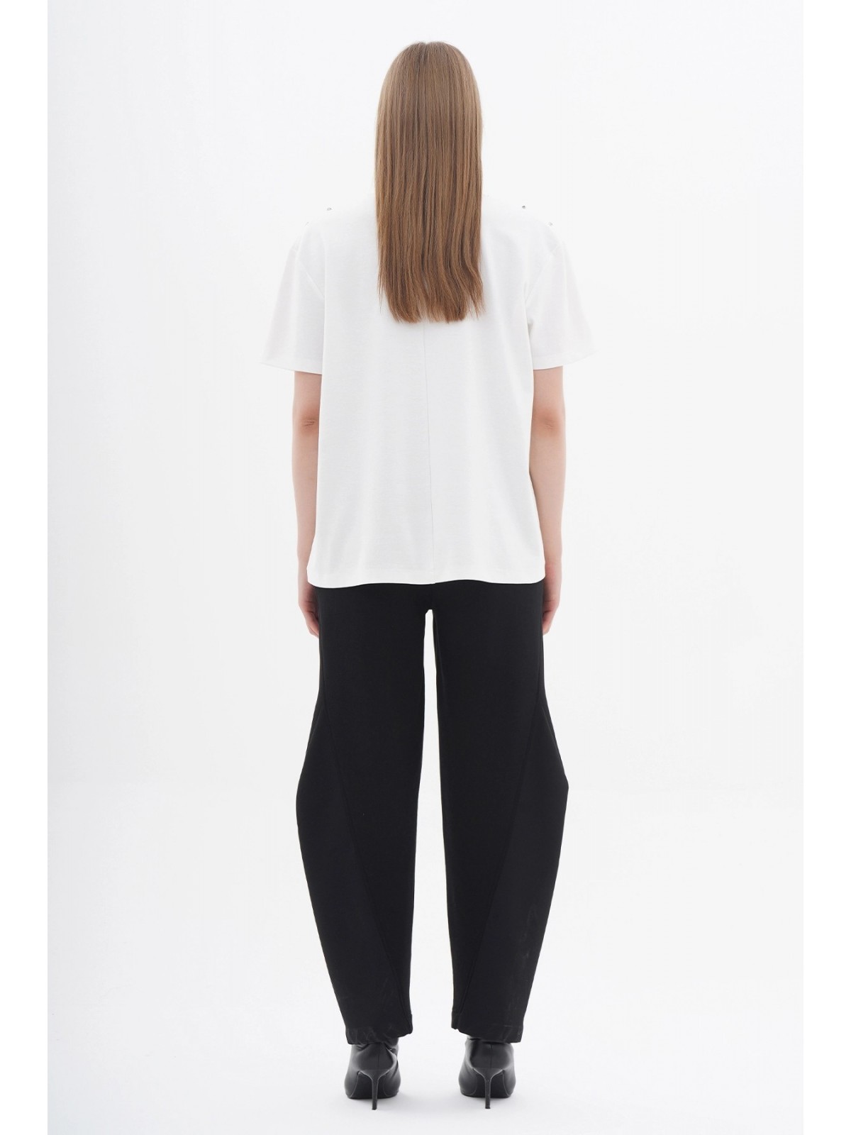 050551 TAŞLI OVERSIZE ÖRME T-SHIRT