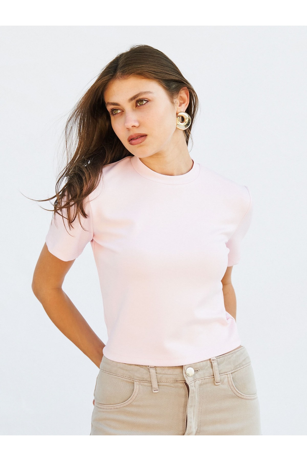 050643 KISA KOLLU CROP TSHIRT