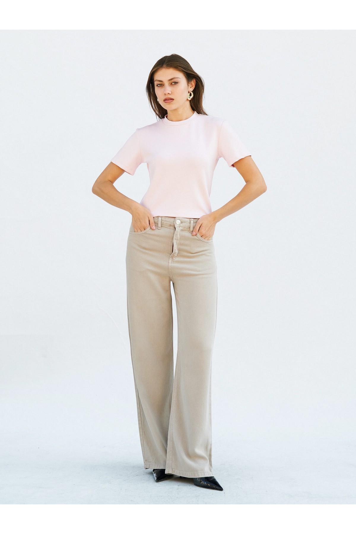 050734 Bisiklet Yaka Crop T-Shirt