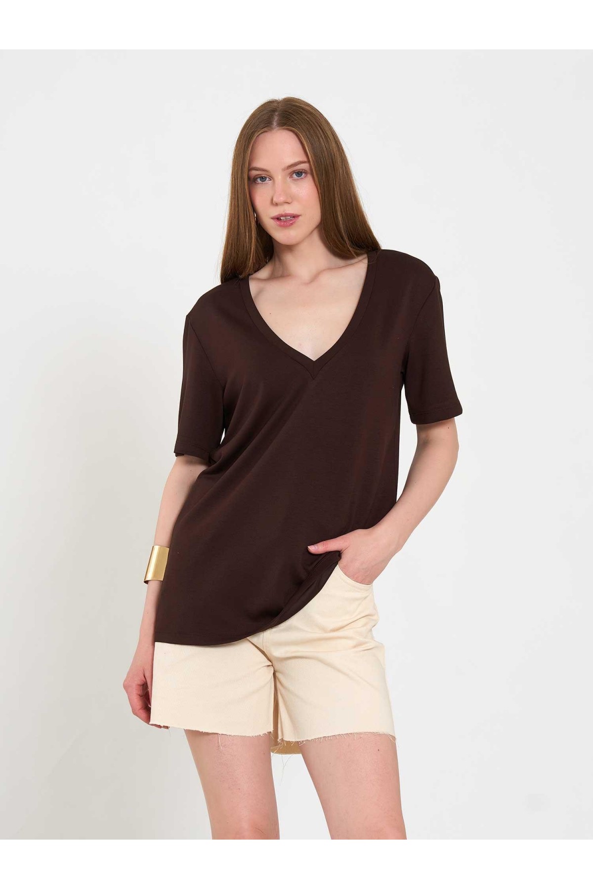 050736 V Yaka Örme T-Shirt