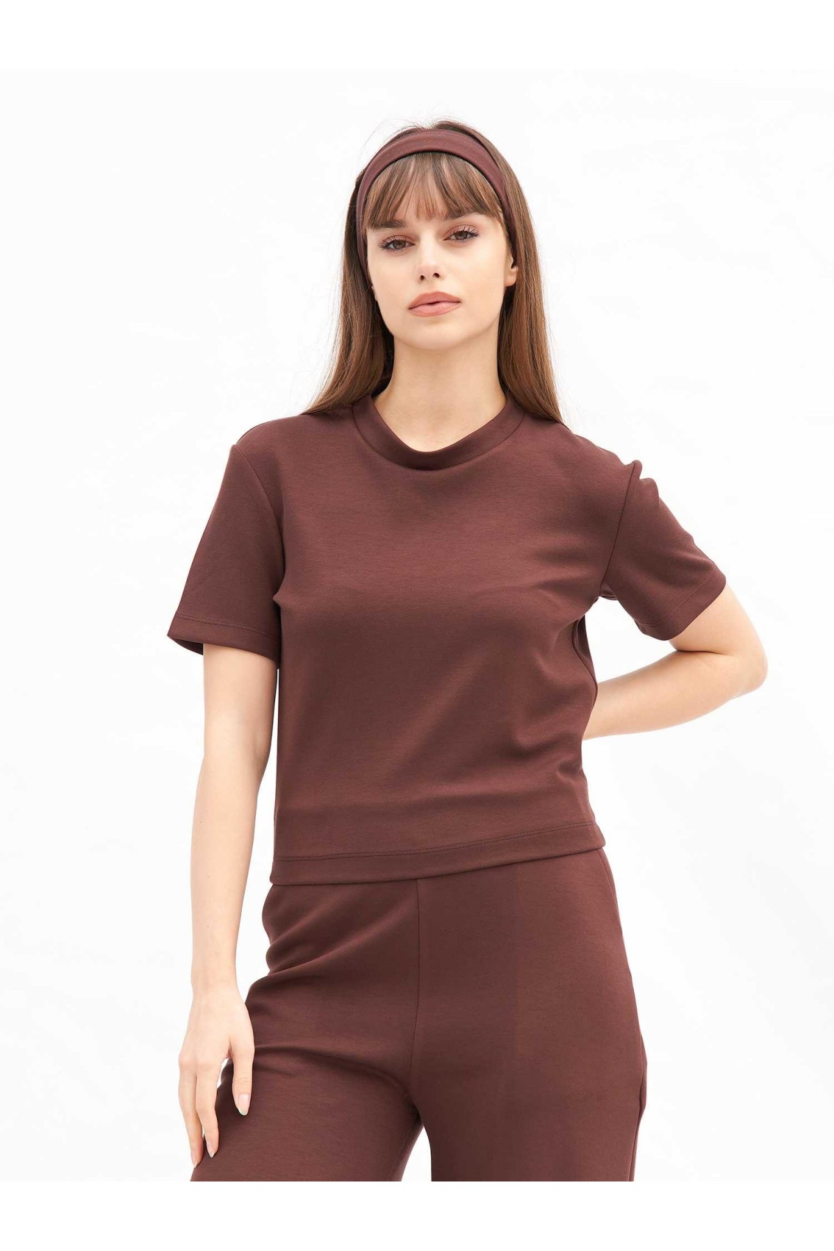 050804 Bisiklet Yaka Crop T-shirt